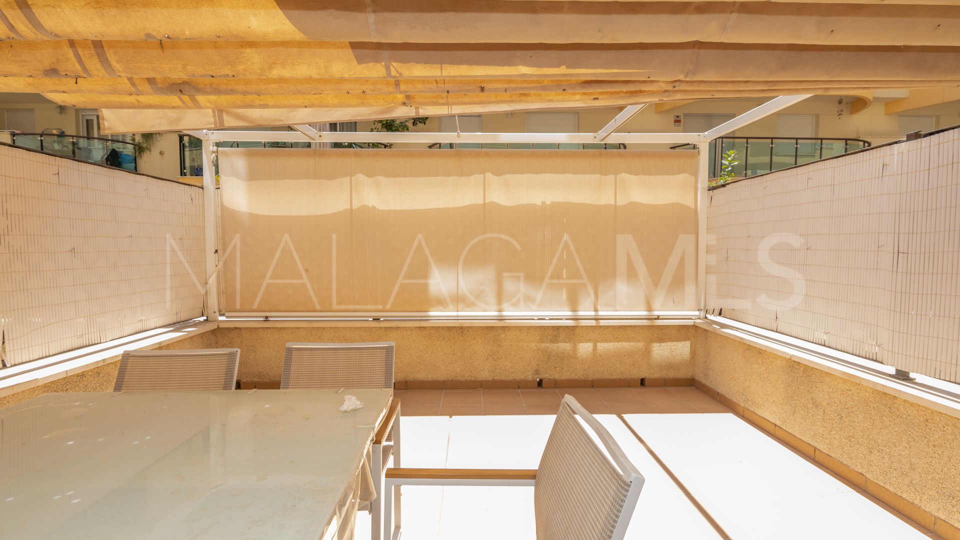 Se vende apartamento planta baja in Estepona Centro de 1 bedroom