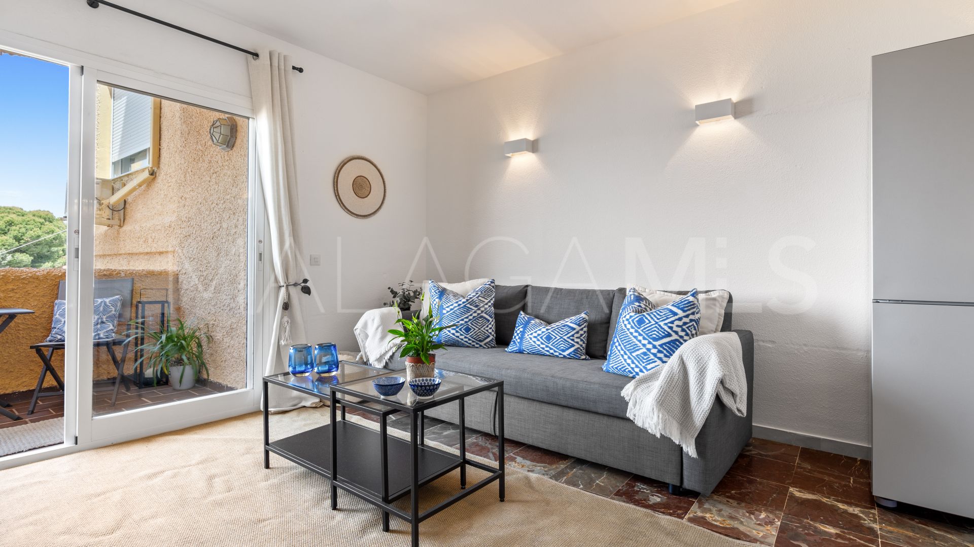 Estepona Puerto, apartamento a la venta