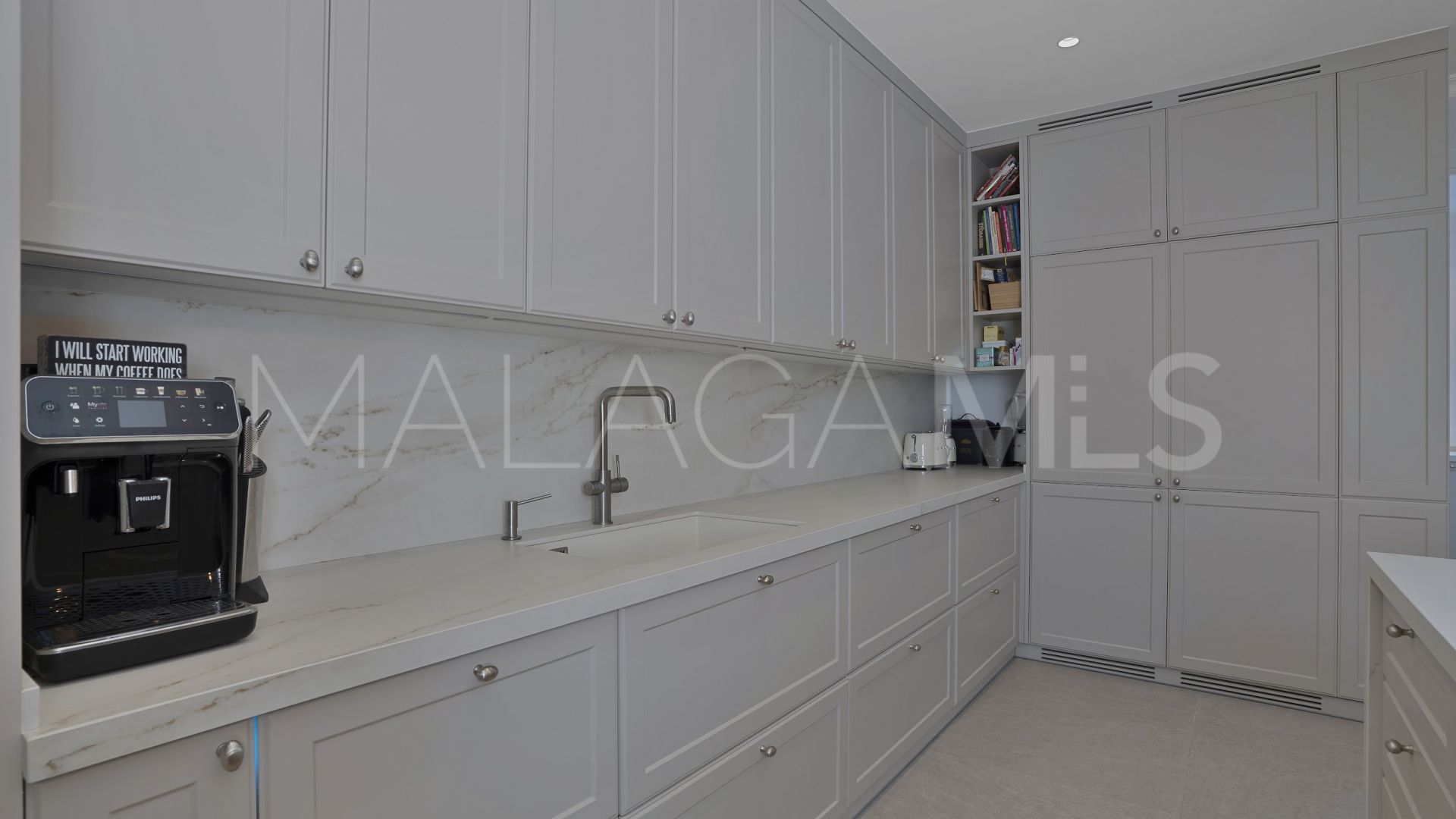 Duplex planta baja a la venta in Alcores del Golf