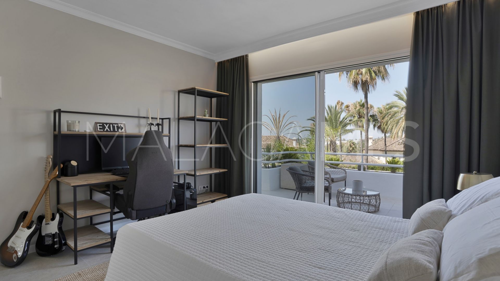 Duplex planta baja a la venta in Alcores del Golf