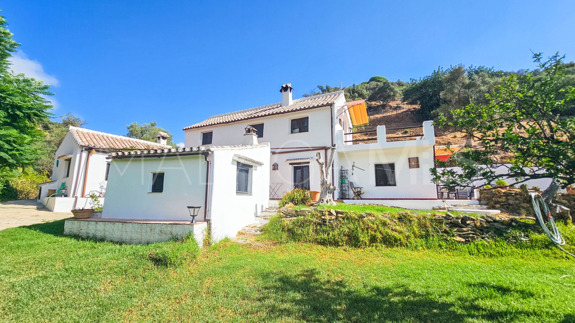 For sale finca in Casares Montaña
