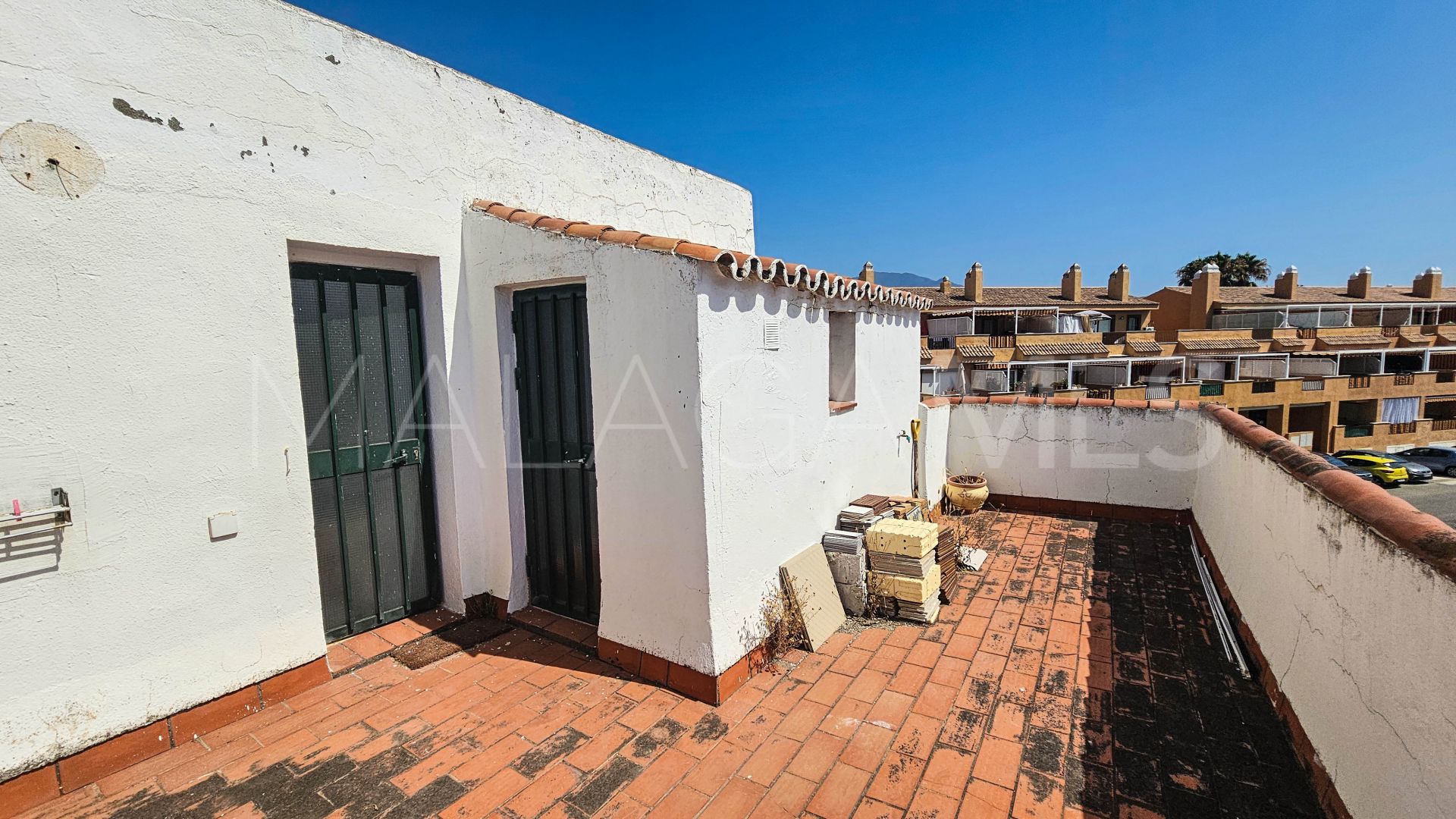 Doppelhaushälfte for sale in Marina de Casares