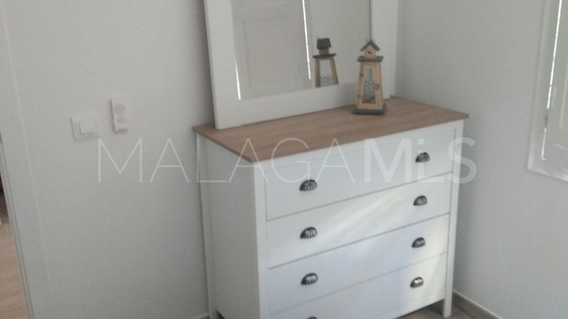 Buy 3 bedrooms ground floor apartment in Estepona Puerto