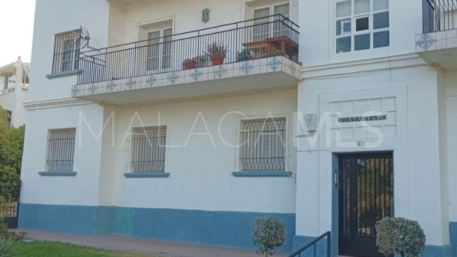 Buy 3 bedrooms ground floor apartment in Estepona Puerto