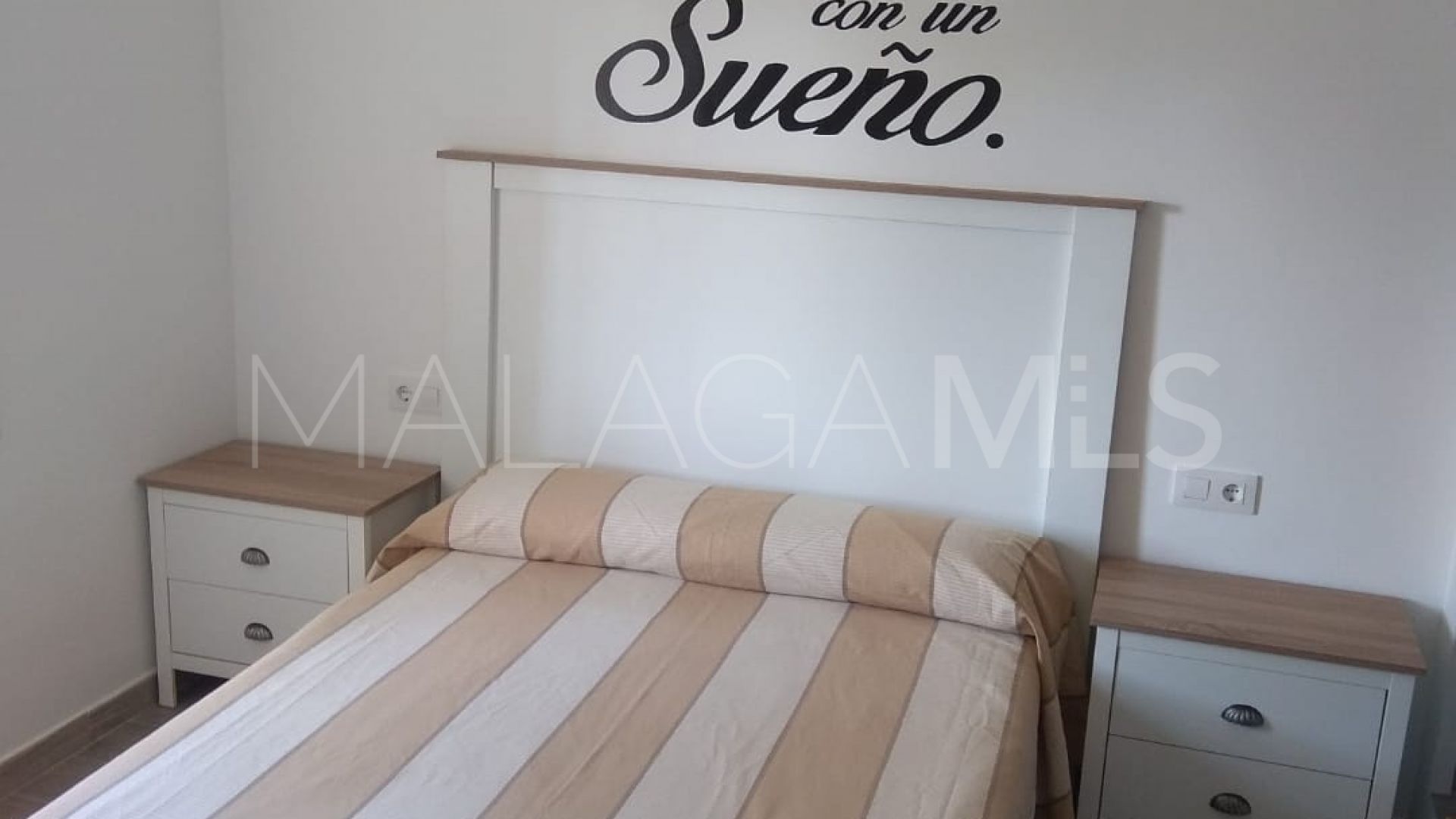 Buy 3 bedrooms ground floor apartment in Estepona Puerto
