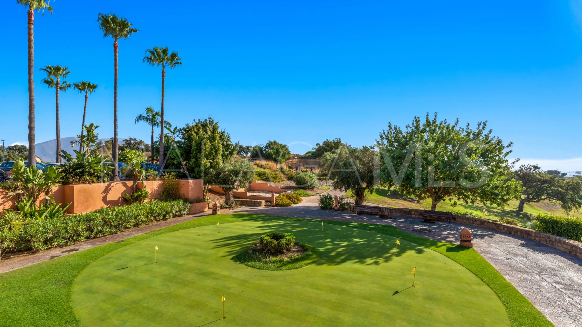Apartamento planta baja for sale de 2 bedrooms in El Soto de Marbella