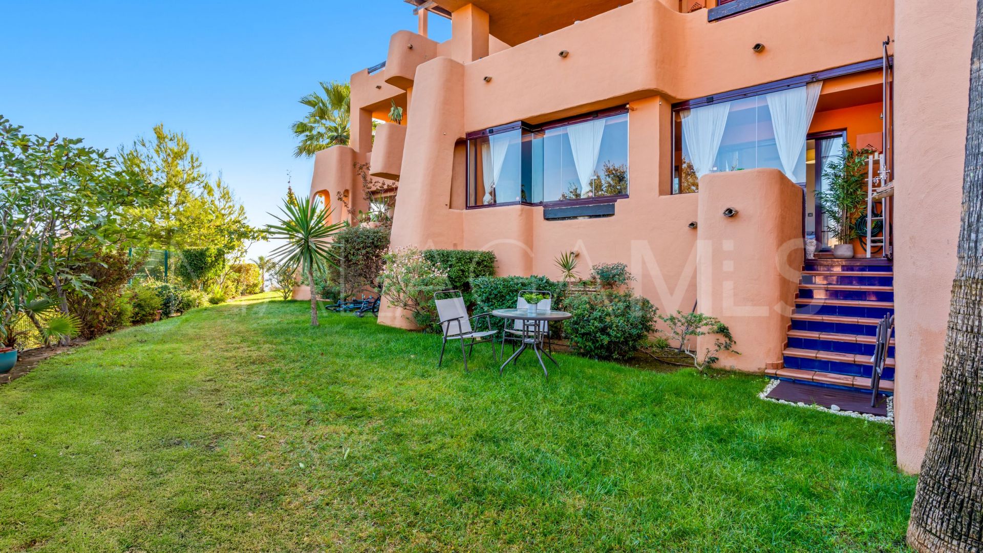 Apartamento planta baja for sale de 2 bedrooms in El Soto de Marbella