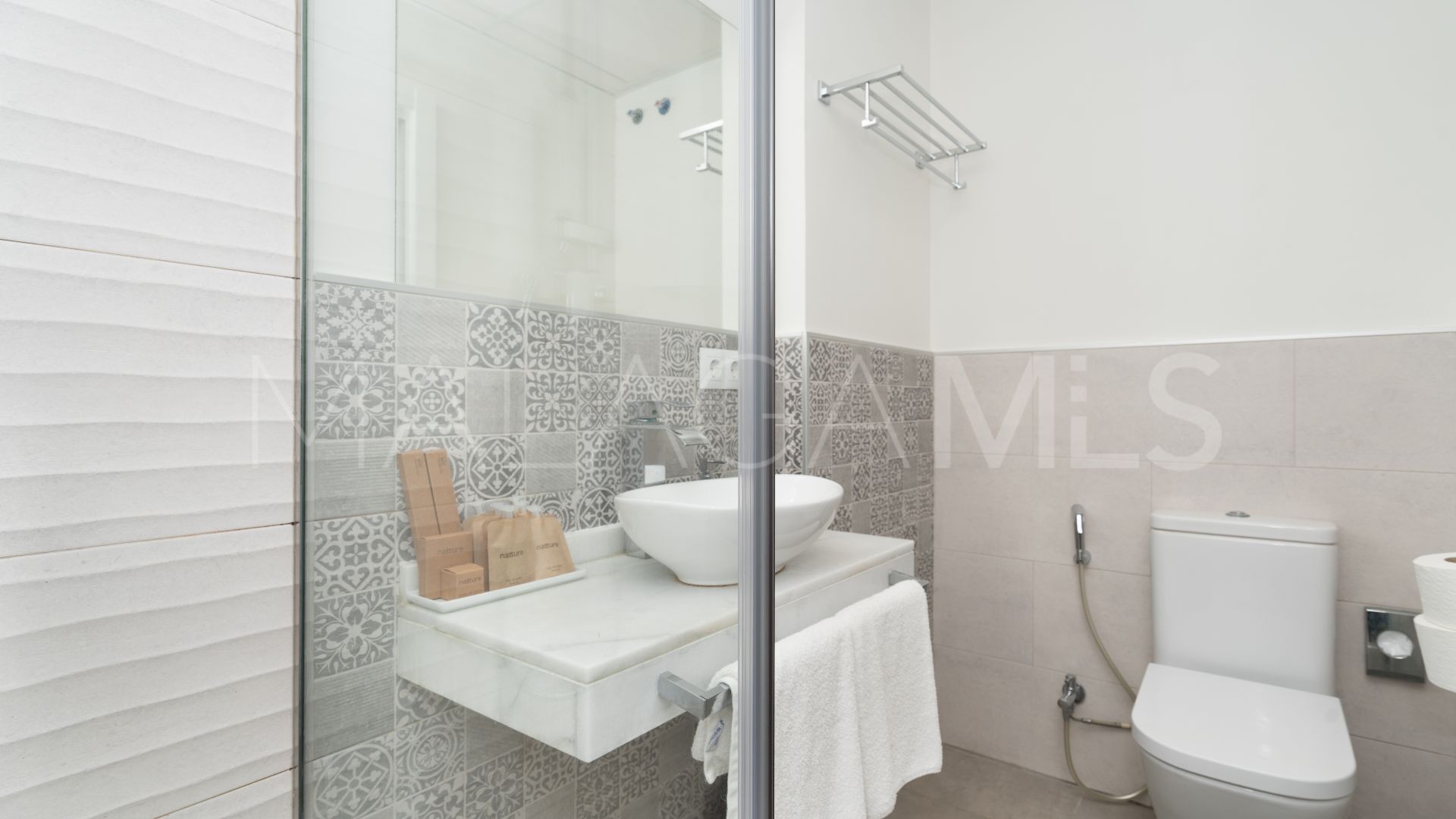 For sale Estepona Old Town 11 bedrooms hotel