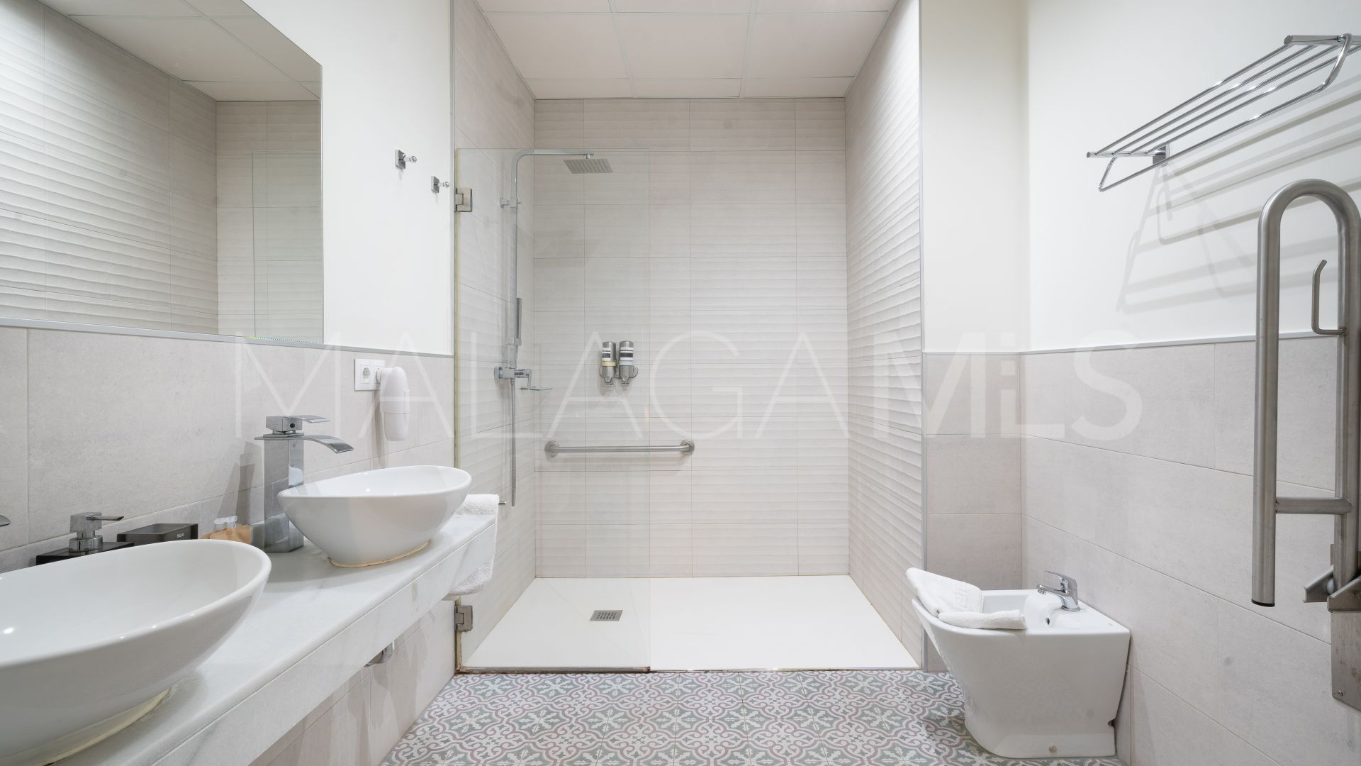 For sale Estepona Old Town 11 bedrooms hotel