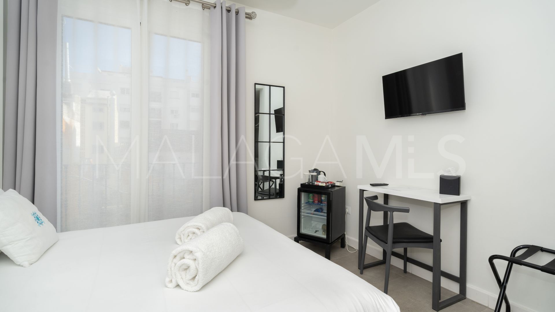 For sale Estepona Old Town 11 bedrooms hotel