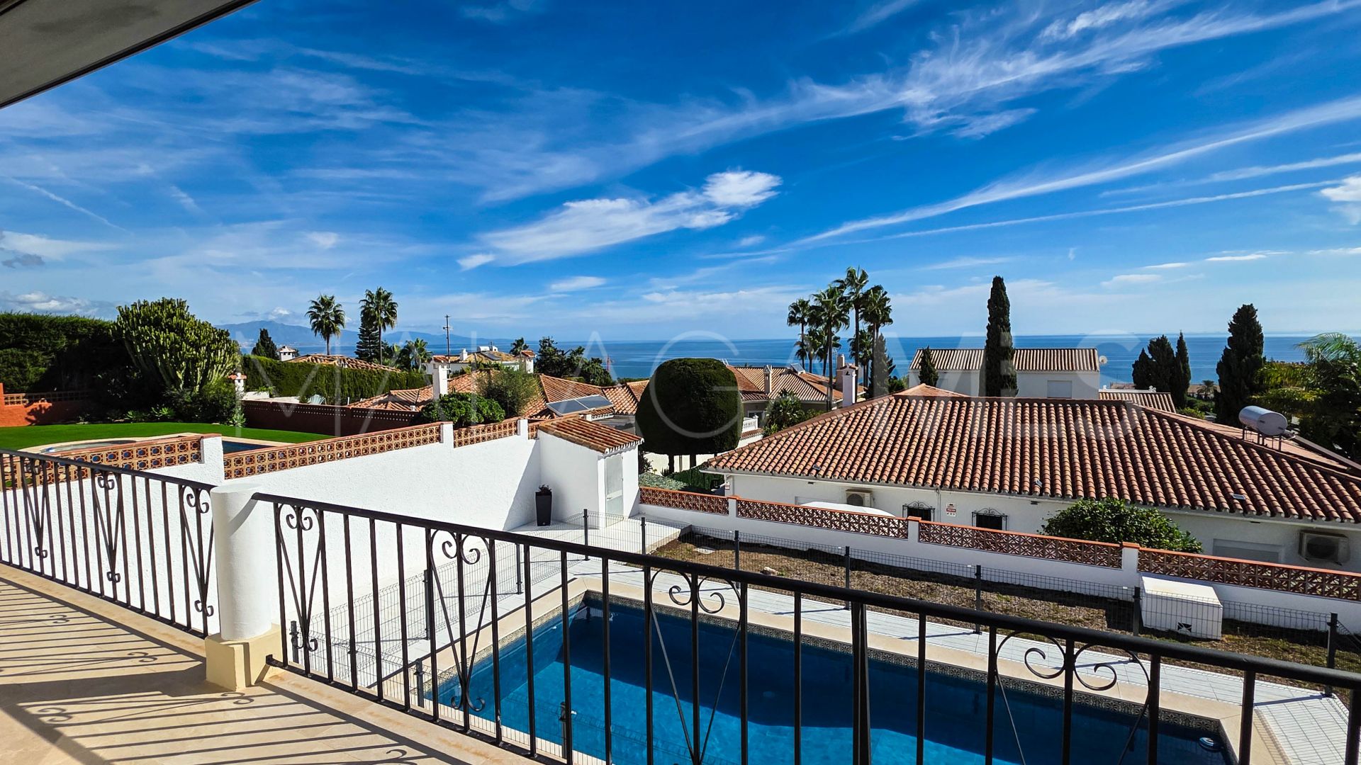 Villa for sale in Alcorrín