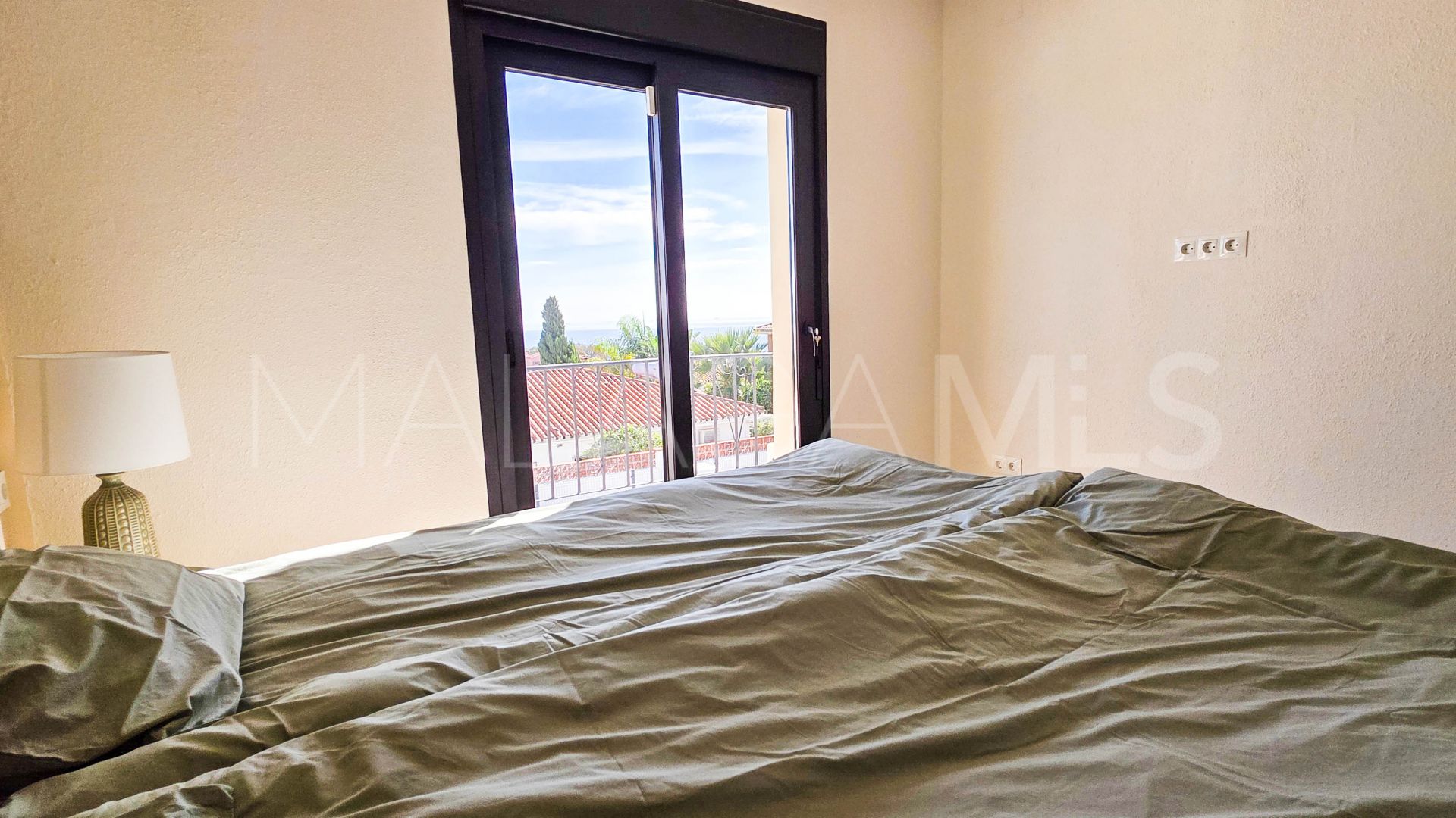 Villa for sale in Alcorrín