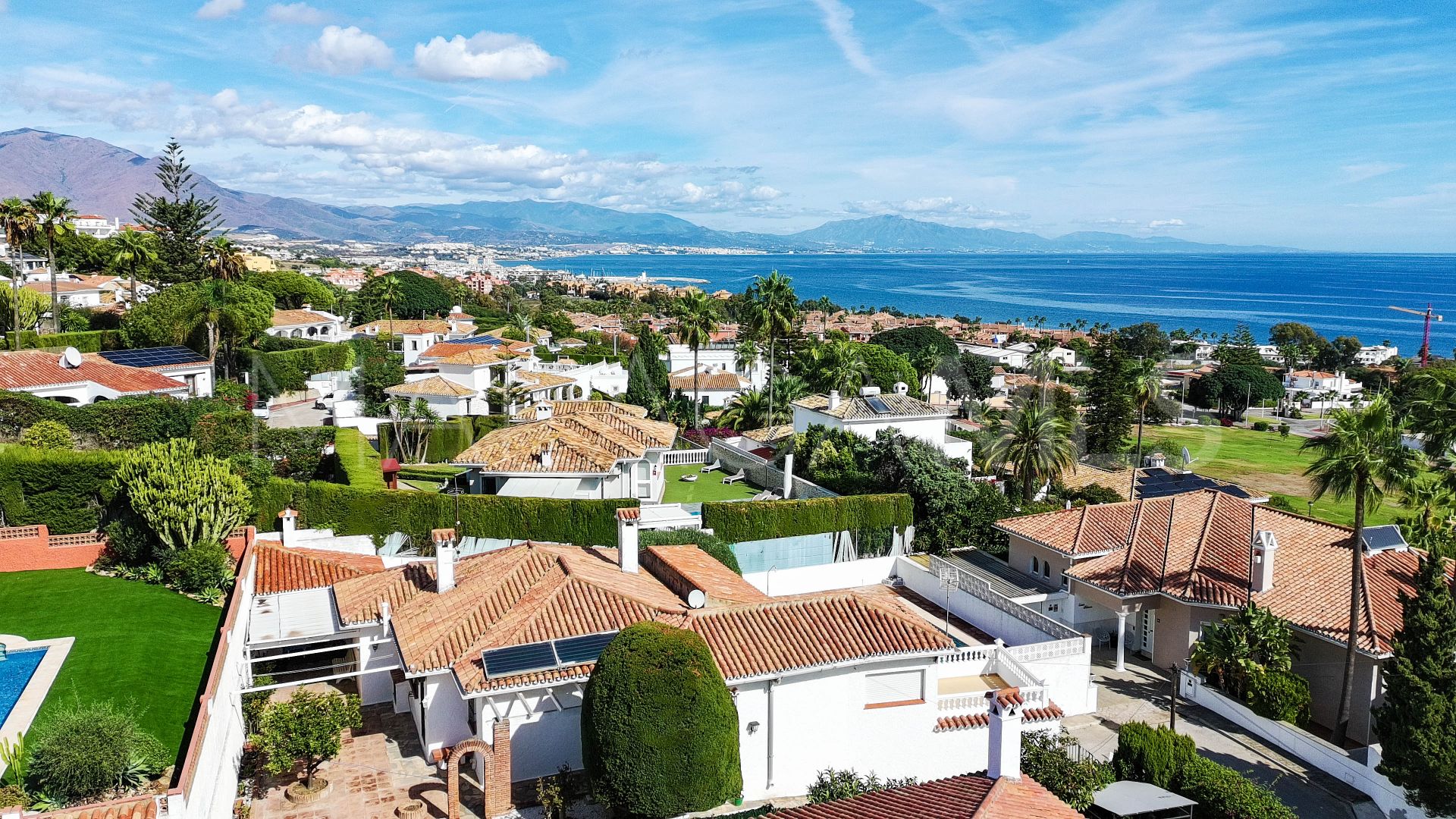 Villa for sale in Alcorrín