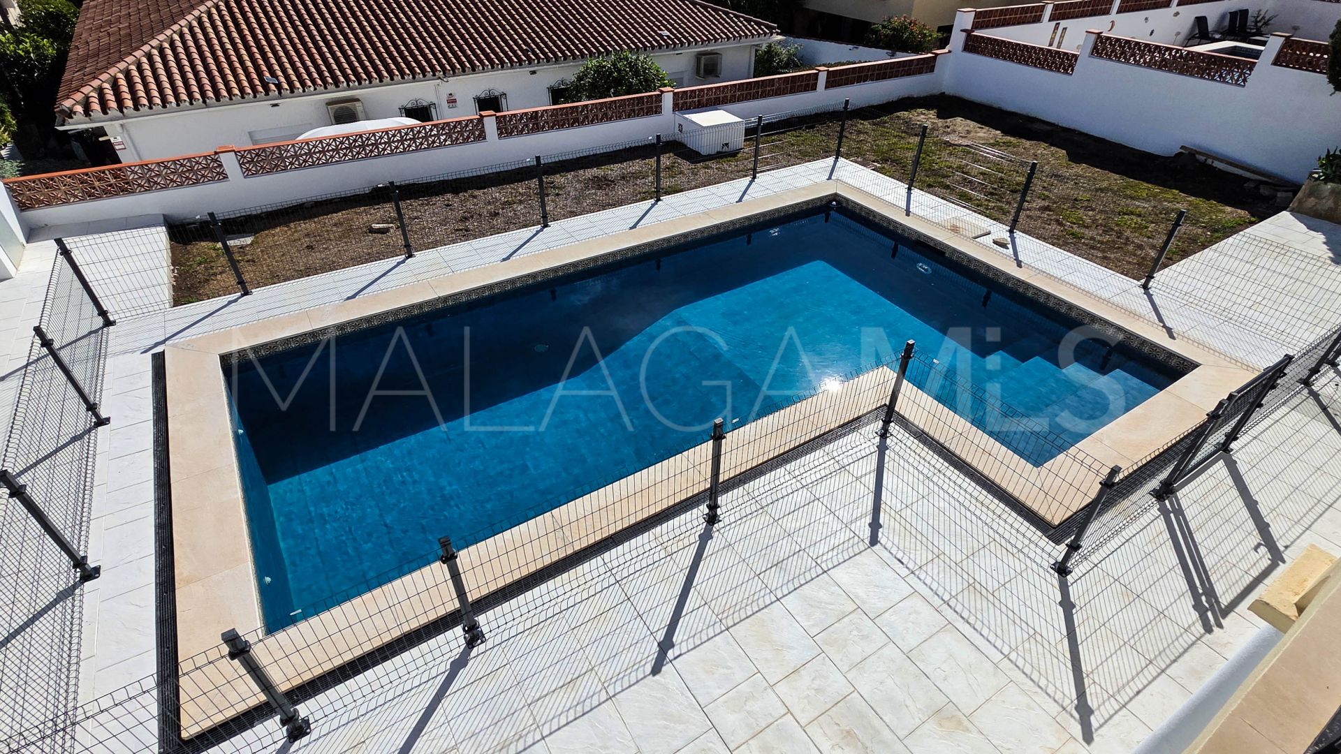 Villa for sale in Alcorrín