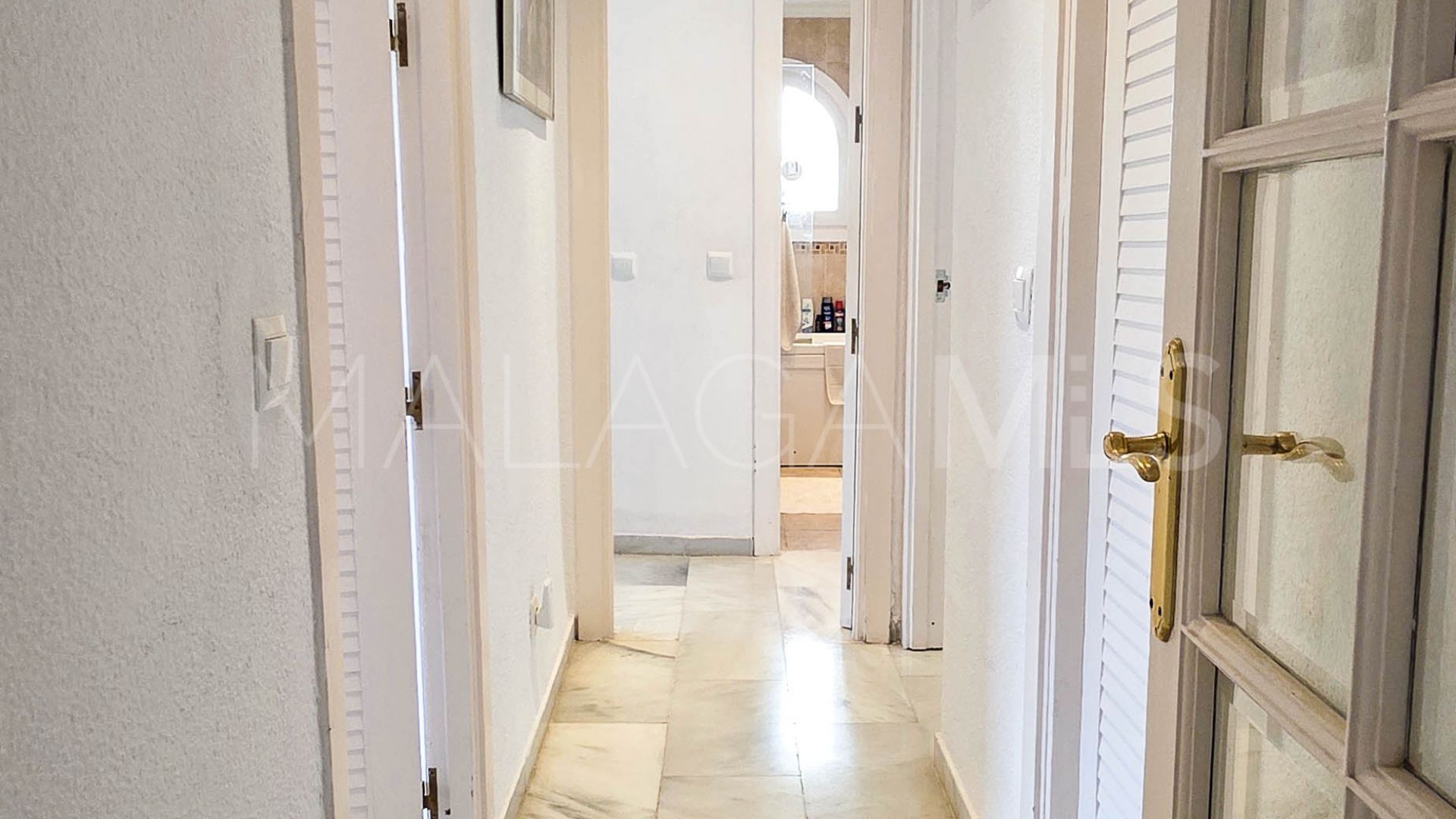 Einfamilienhaushälfte for sale in La Duquesa