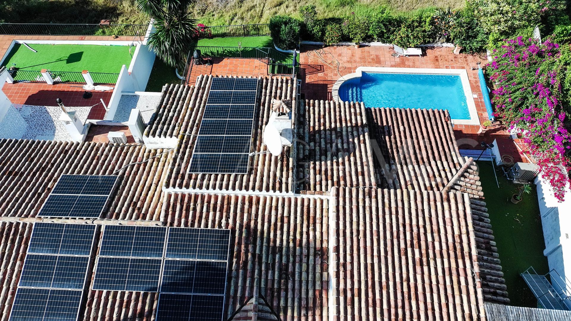 Einfamilienhaushälfte for sale in La Duquesa