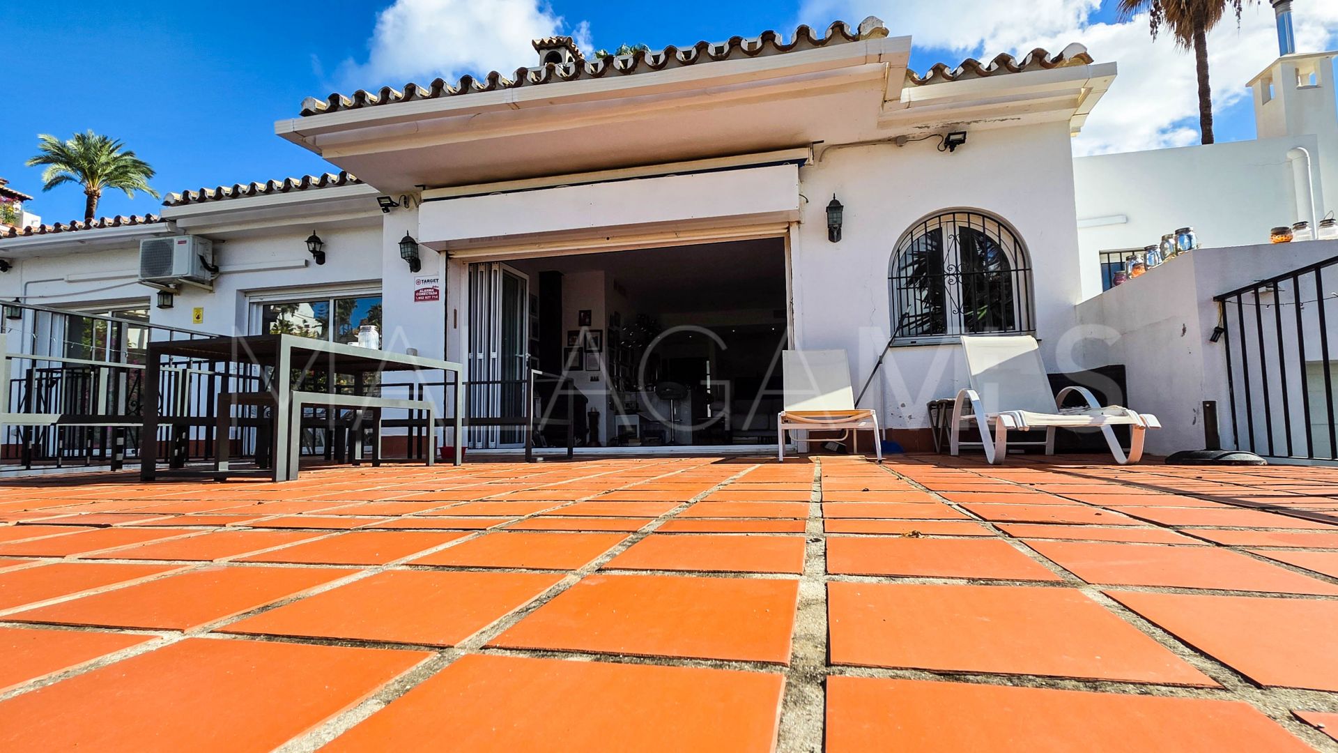 Einfamilienhaushälfte for sale in La Duquesa