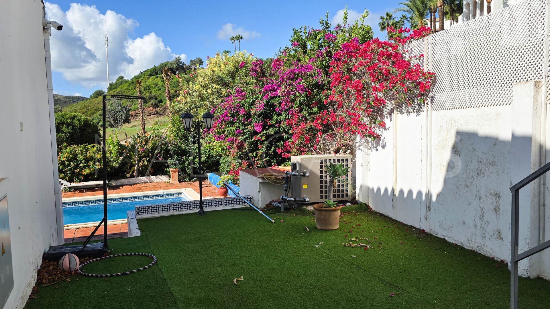 Einfamilienhaushälfte for sale in La Duquesa