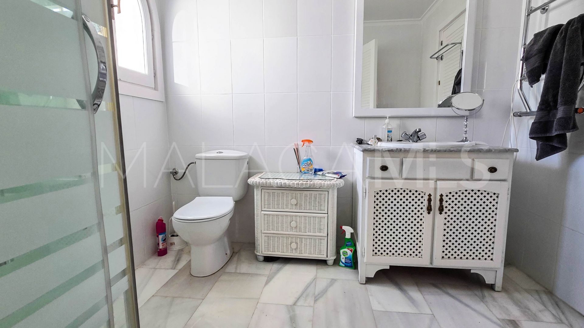 Einfamilienhaushälfte for sale in La Duquesa