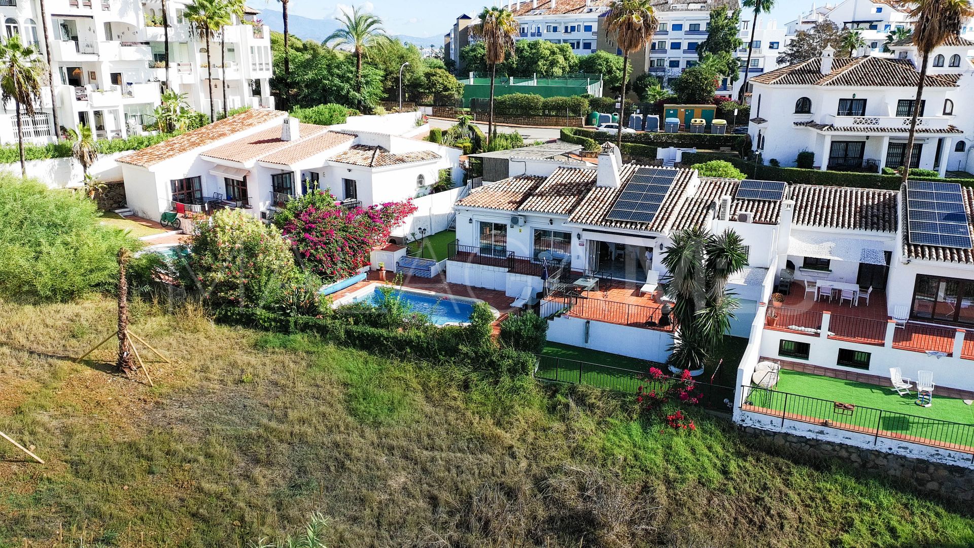 Einfamilienhaushälfte for sale in La Duquesa