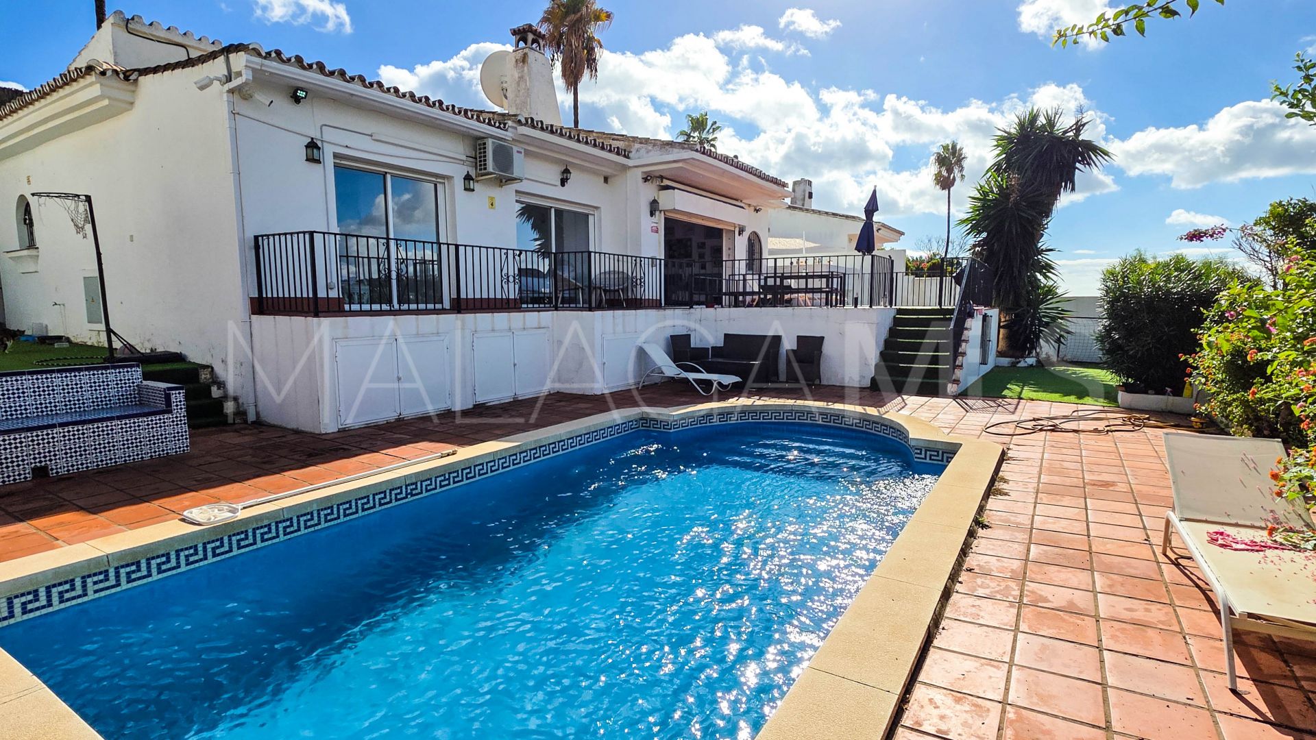 Einfamilienhaushälfte for sale in La Duquesa