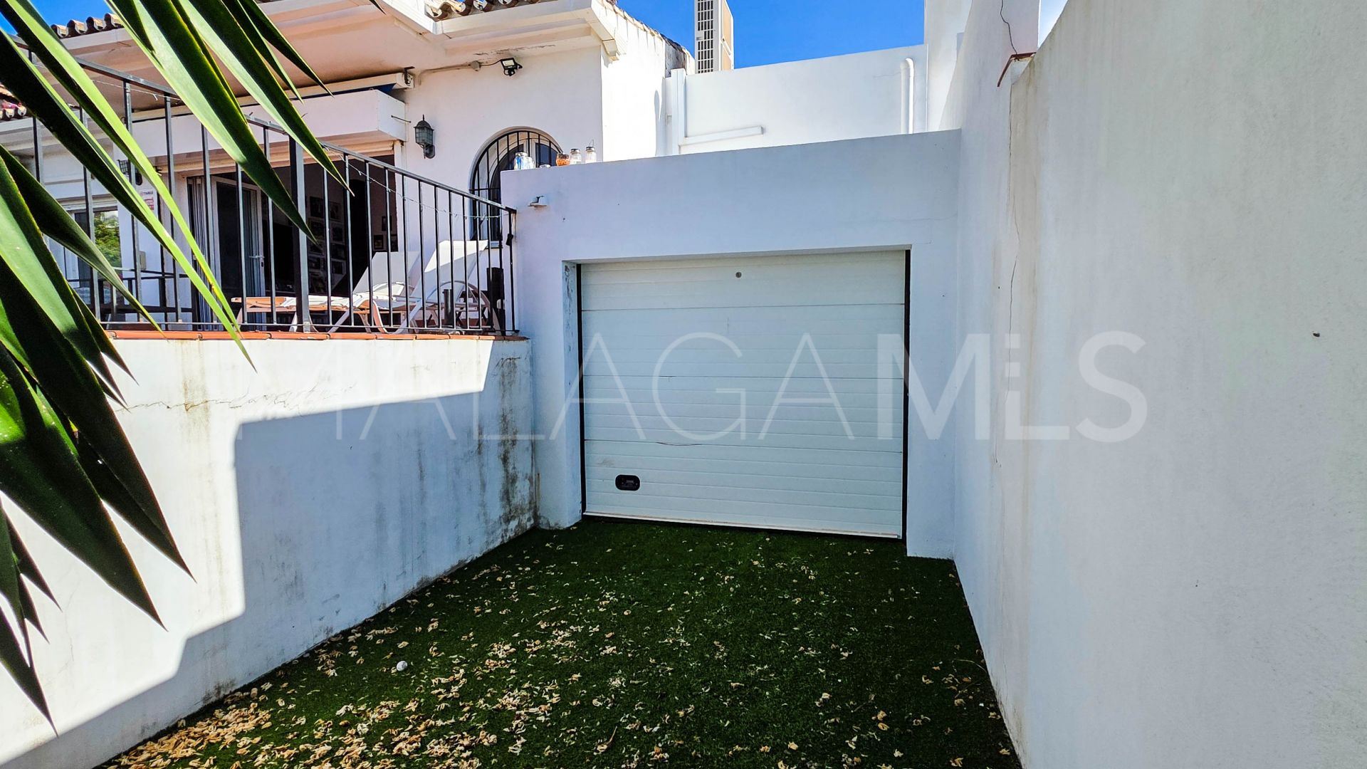 Einfamilienhaushälfte for sale in La Duquesa