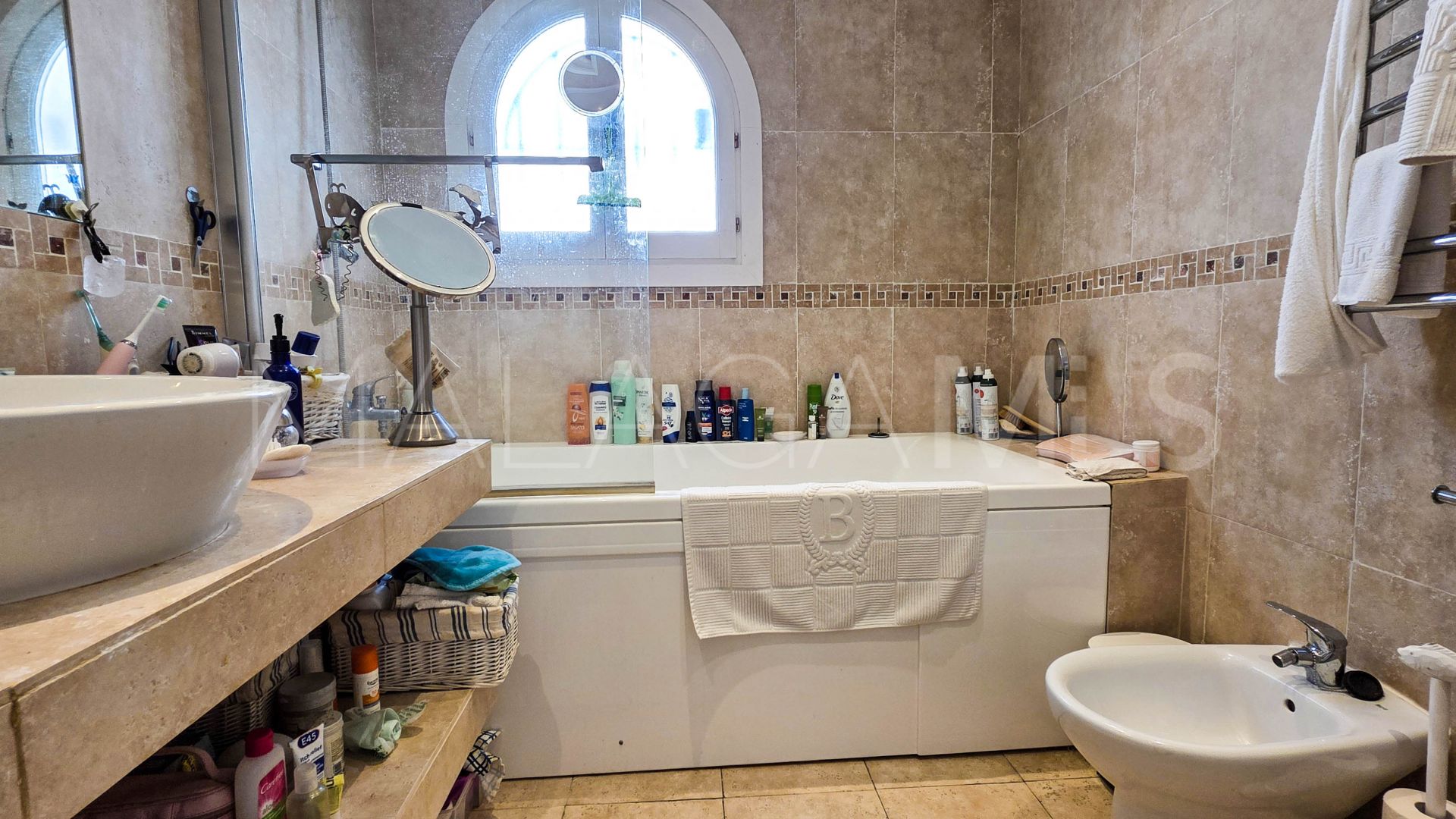 Einfamilienhaushälfte for sale in La Duquesa