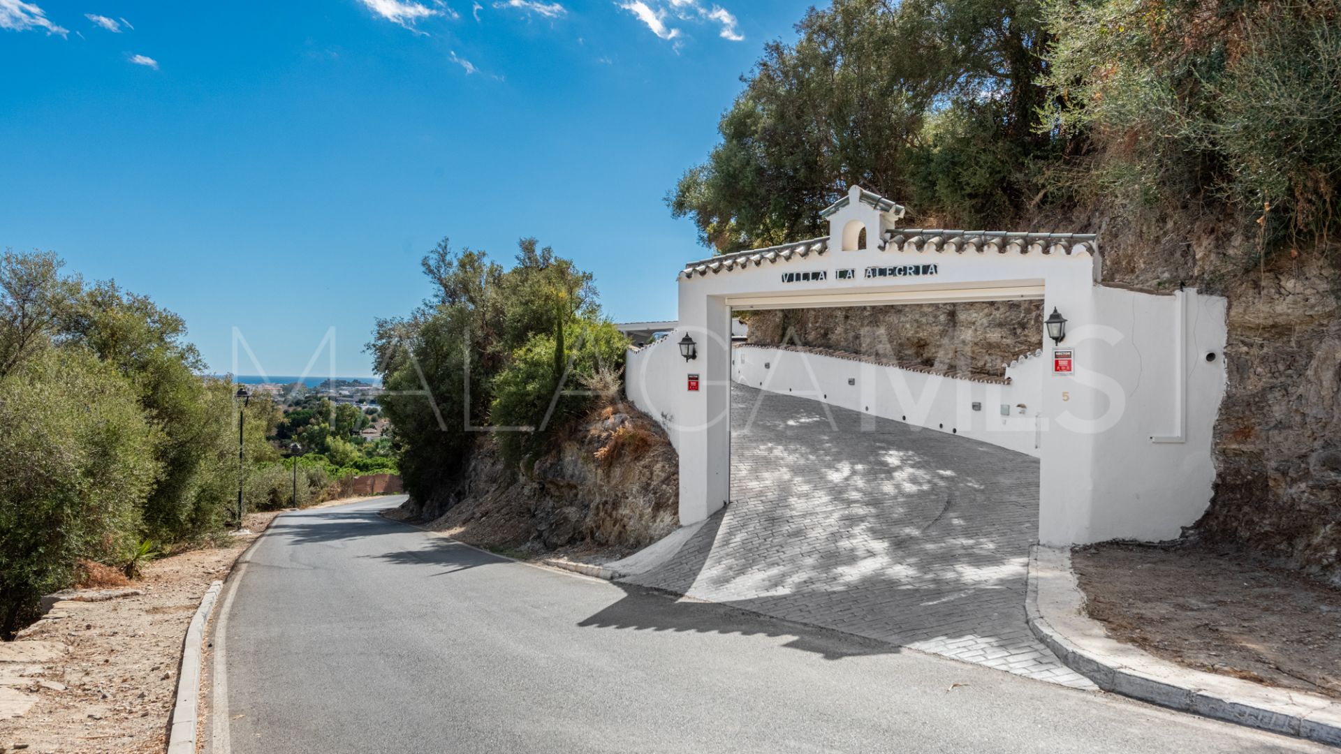 Villa for sale in Sierrezuela