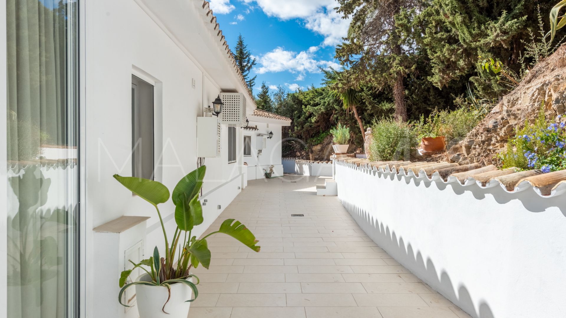 Villa for sale in Sierrezuela