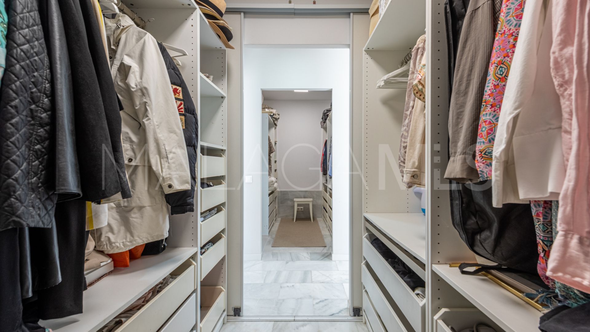 Villa for sale in Sierrezuela