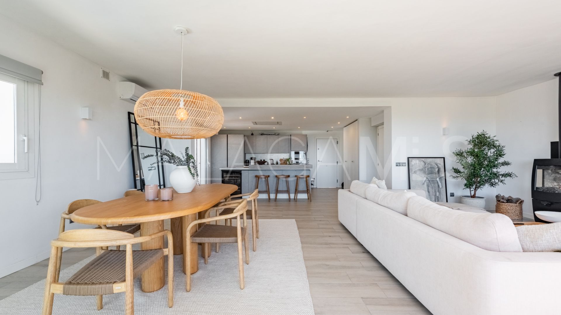 Pareado for sale with 4 bedrooms in Cerros del Lago