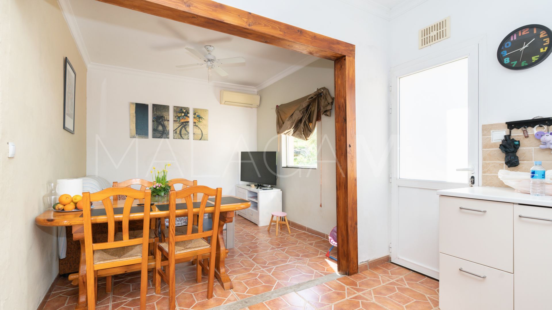 Se vende villa in Valle Romano with 5 bedrooms