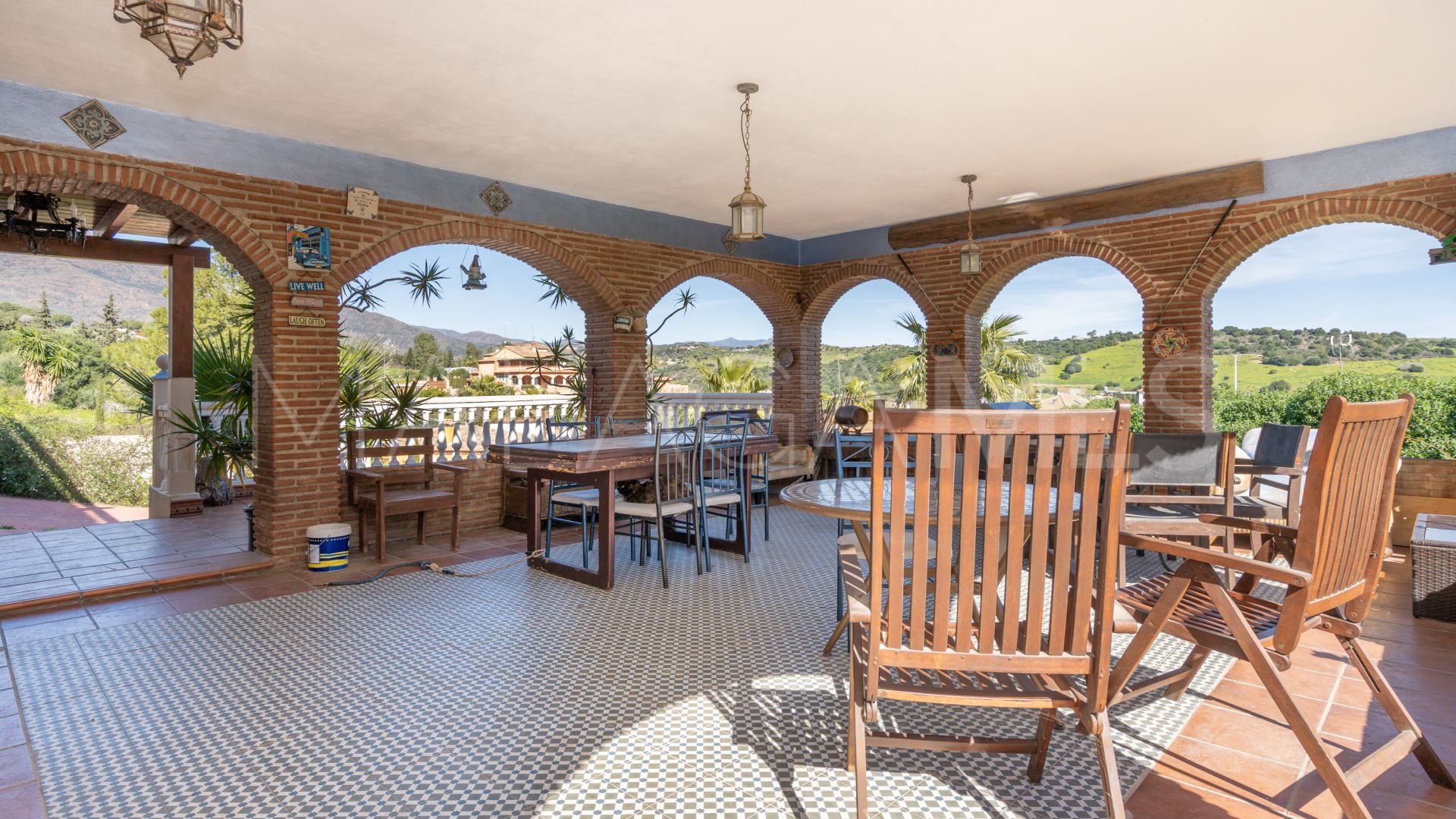 Se vende villa in Valle Romano with 5 bedrooms