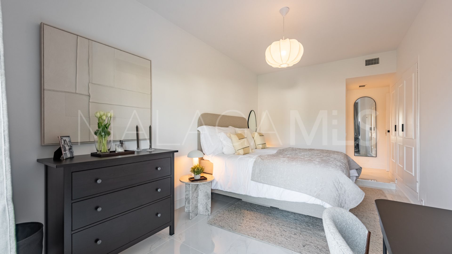 Markplanslägenhet for sale in Los Dragos