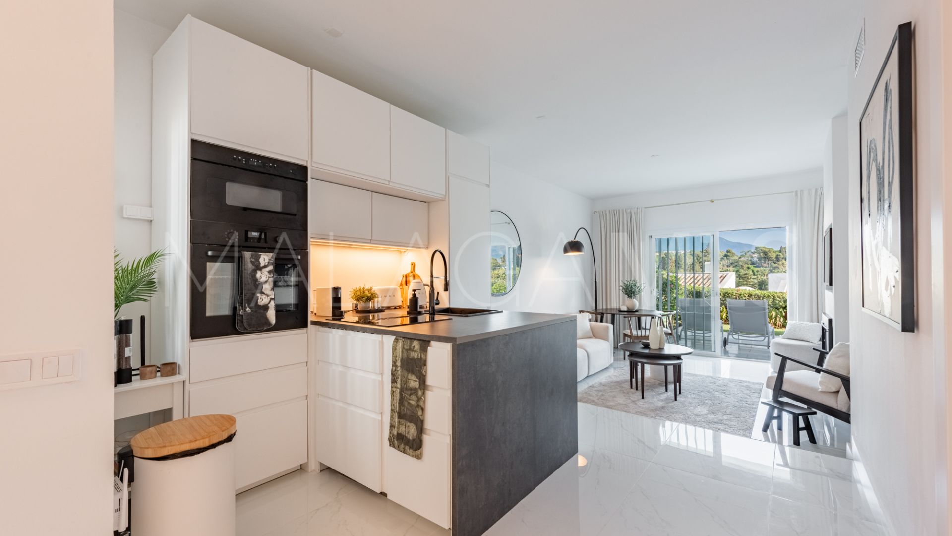 Markplanslägenhet for sale in Los Dragos