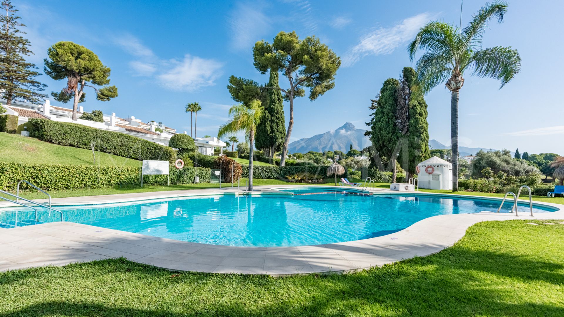 Markplanslägenhet for sale in Los Dragos