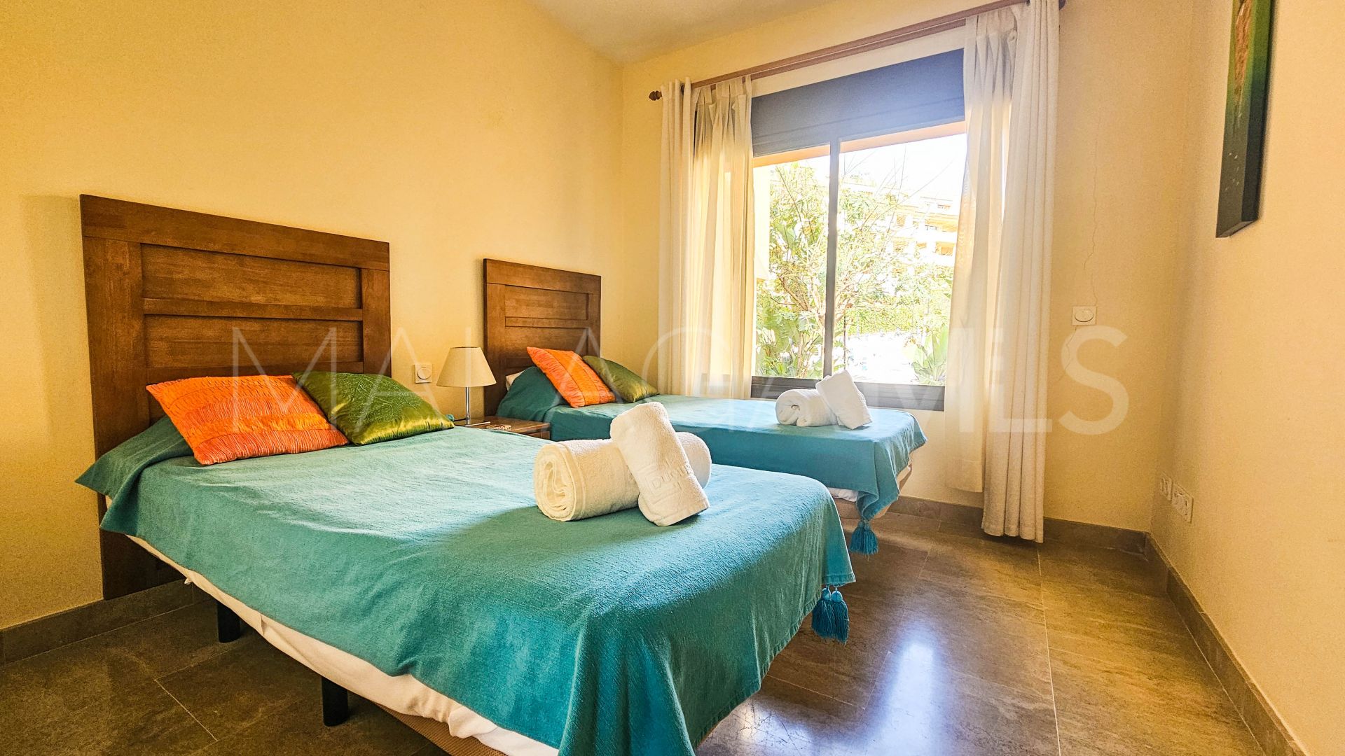 For sale 2 bedrooms apartment in La Duquesa