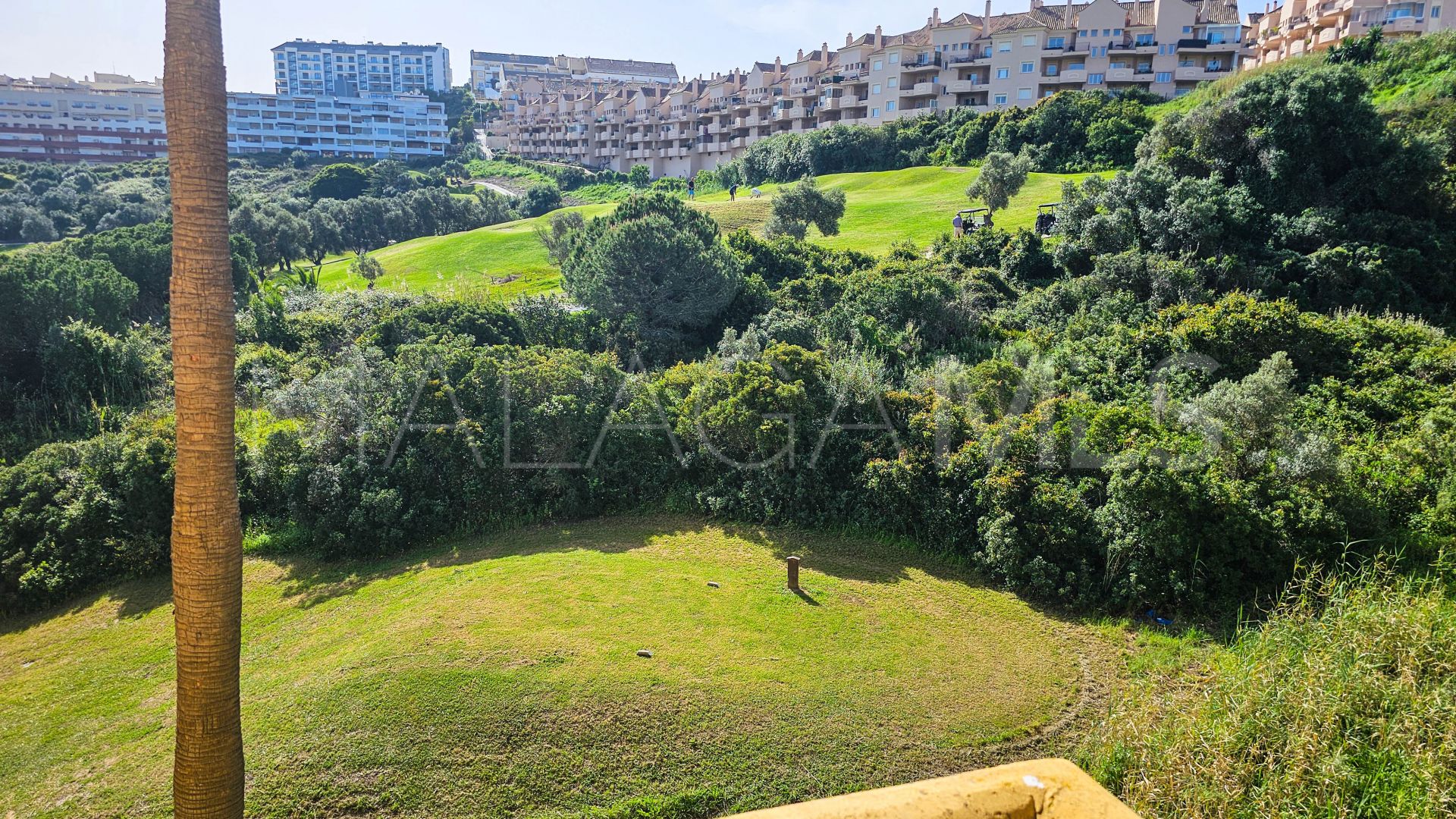 For sale 2 bedrooms apartment in La Duquesa