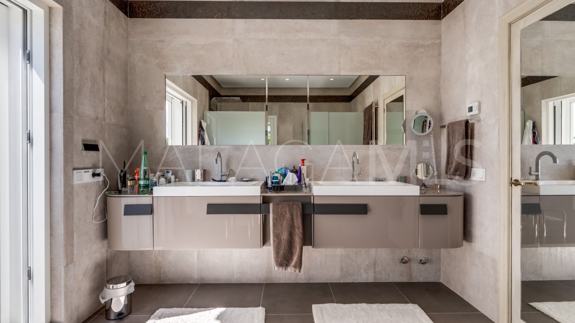 Buy villa in Marbella Ciudad