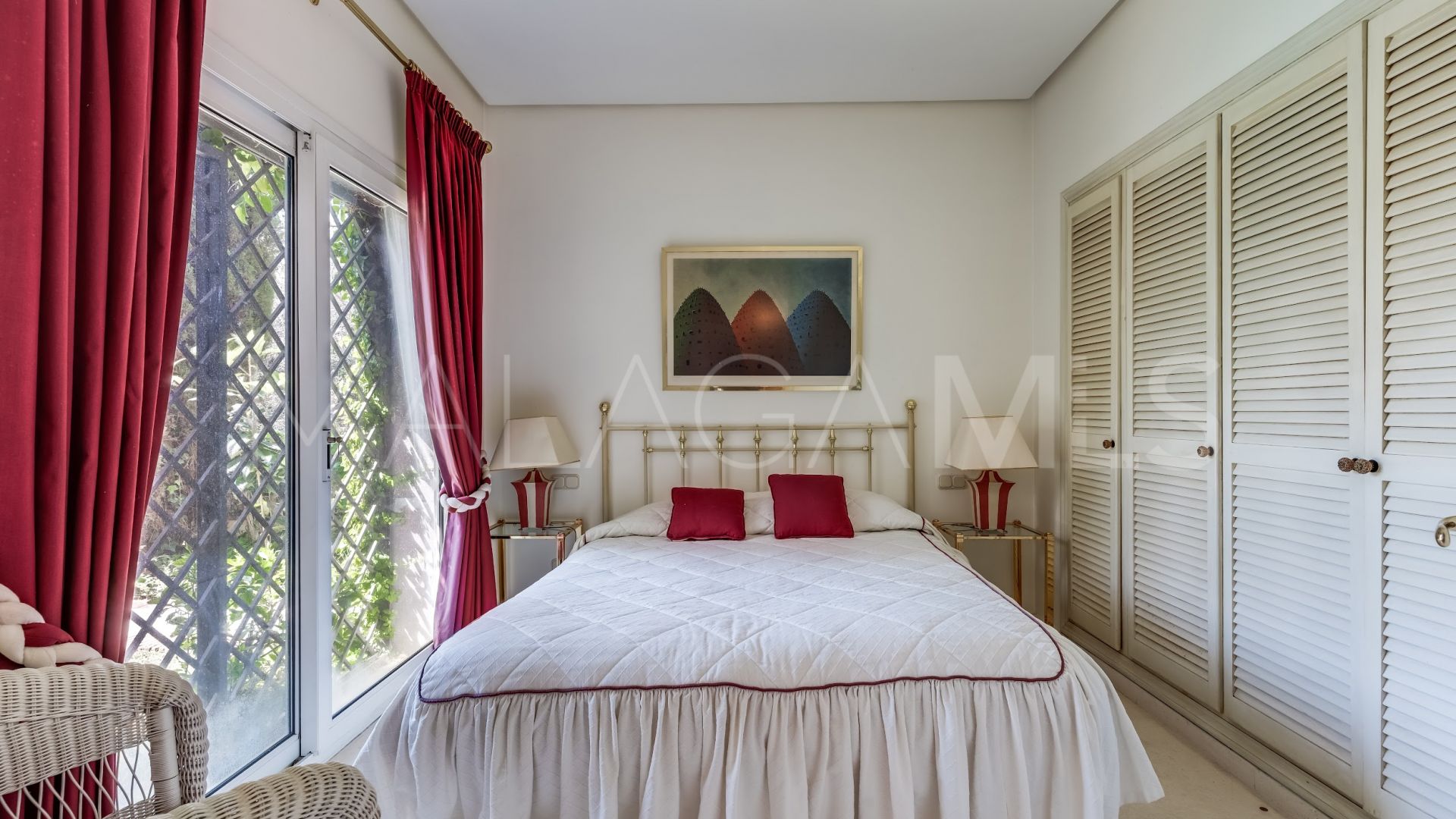 Buy villa in Marbella Ciudad