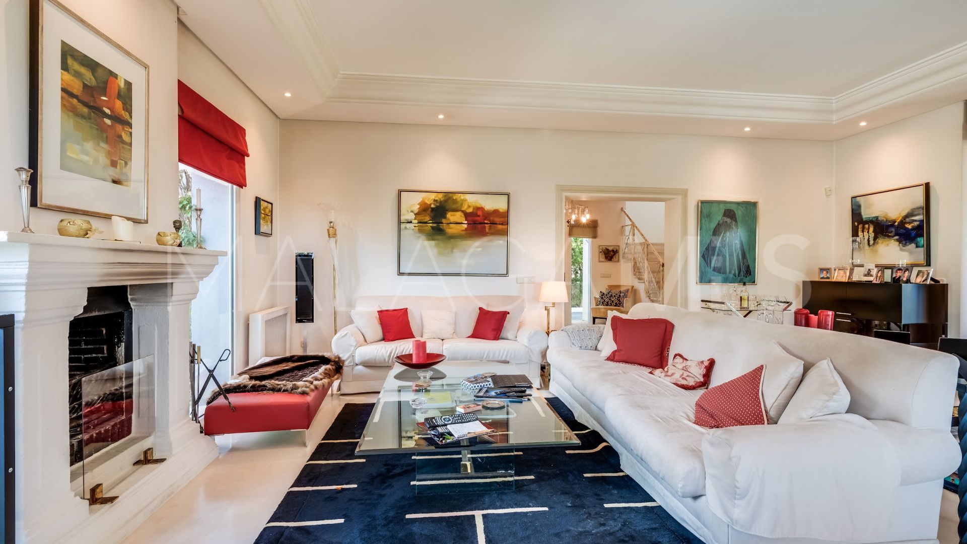 Buy villa in Marbella Ciudad