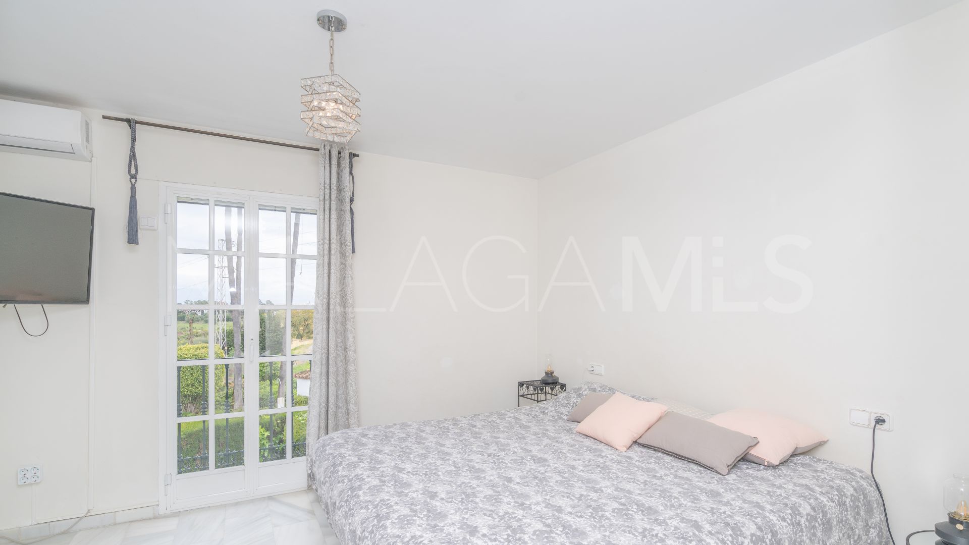 Radhus for sale in Bel Air