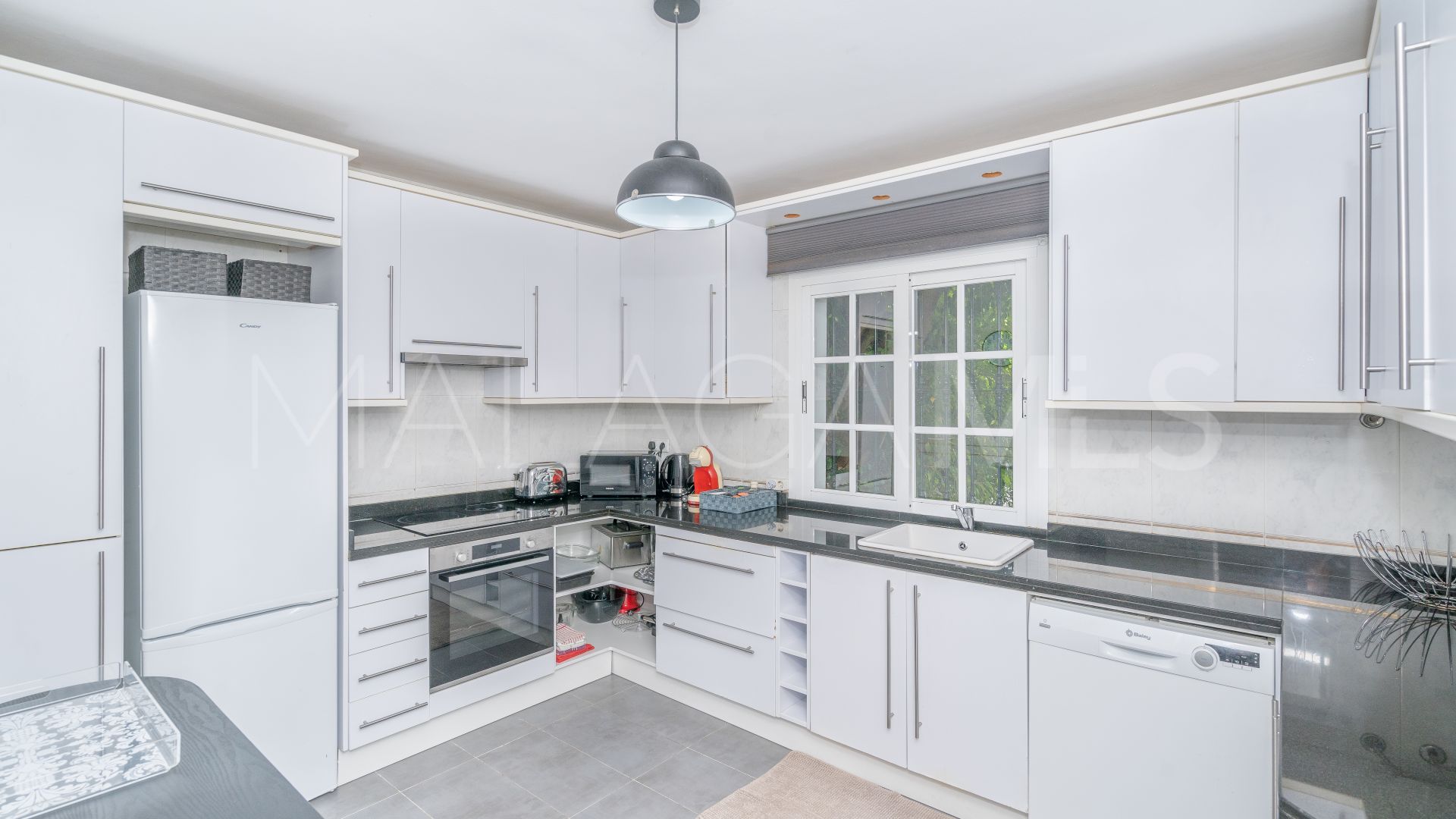 Radhus for sale in Bel Air