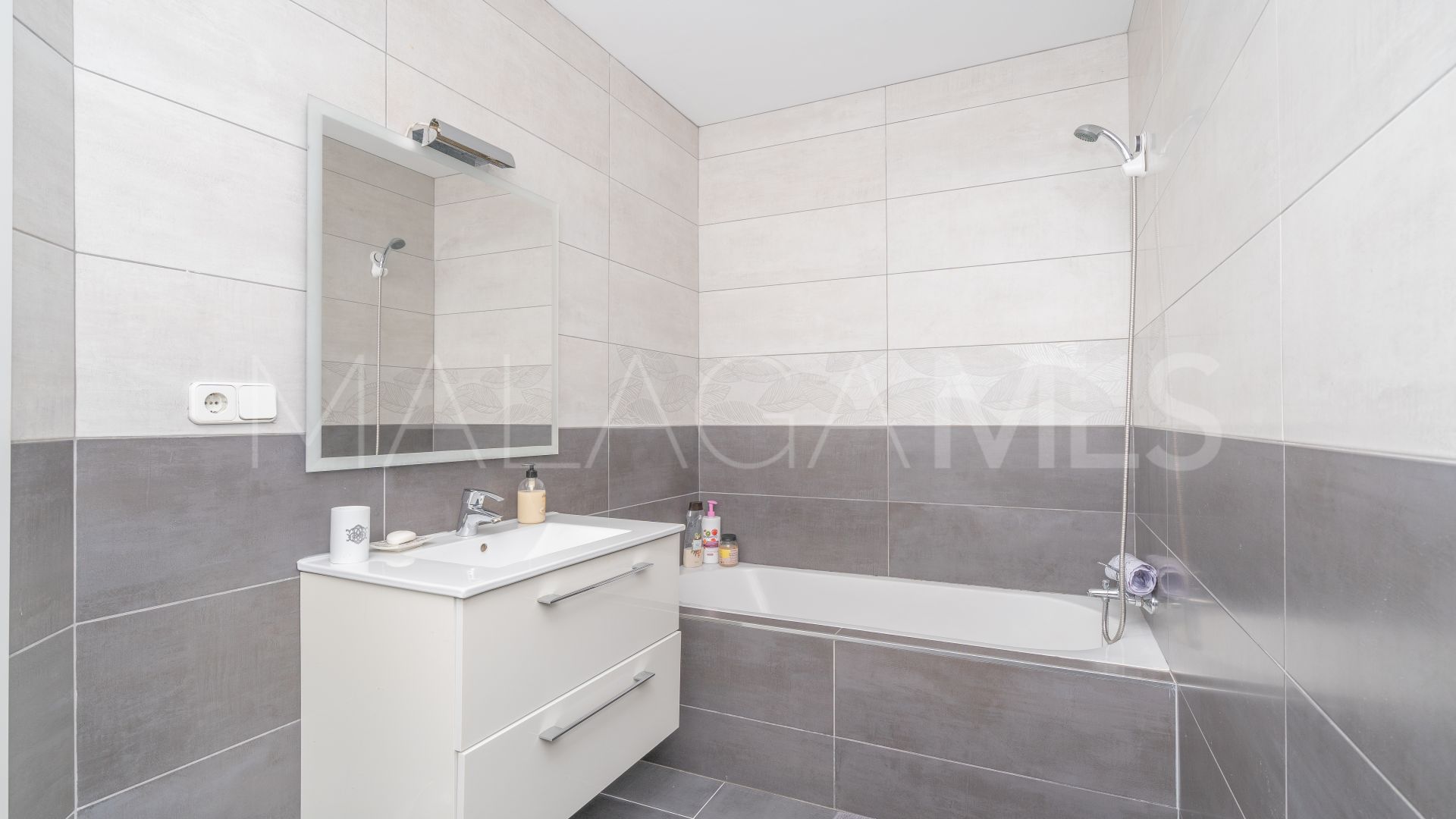 Radhus for sale in Bel Air
