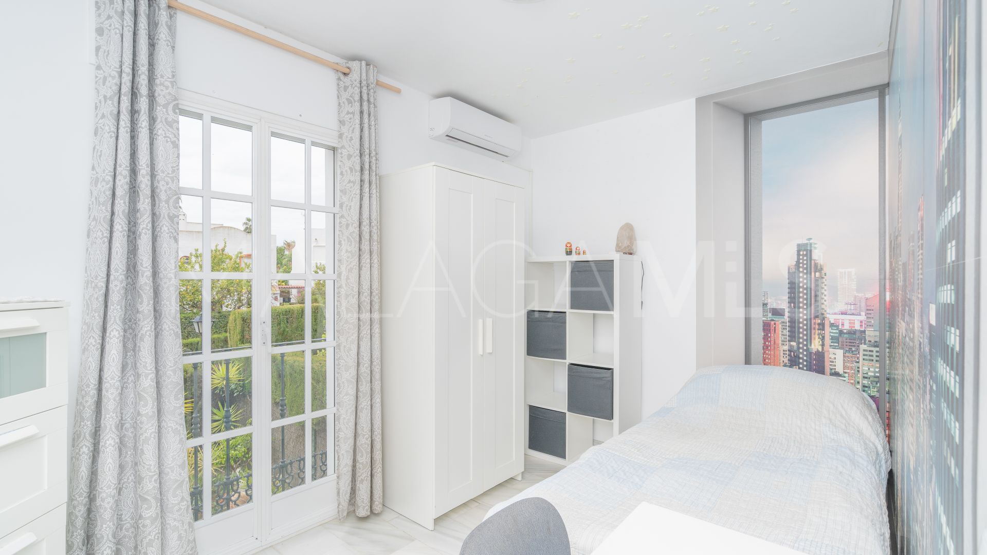 Radhus for sale in Bel Air