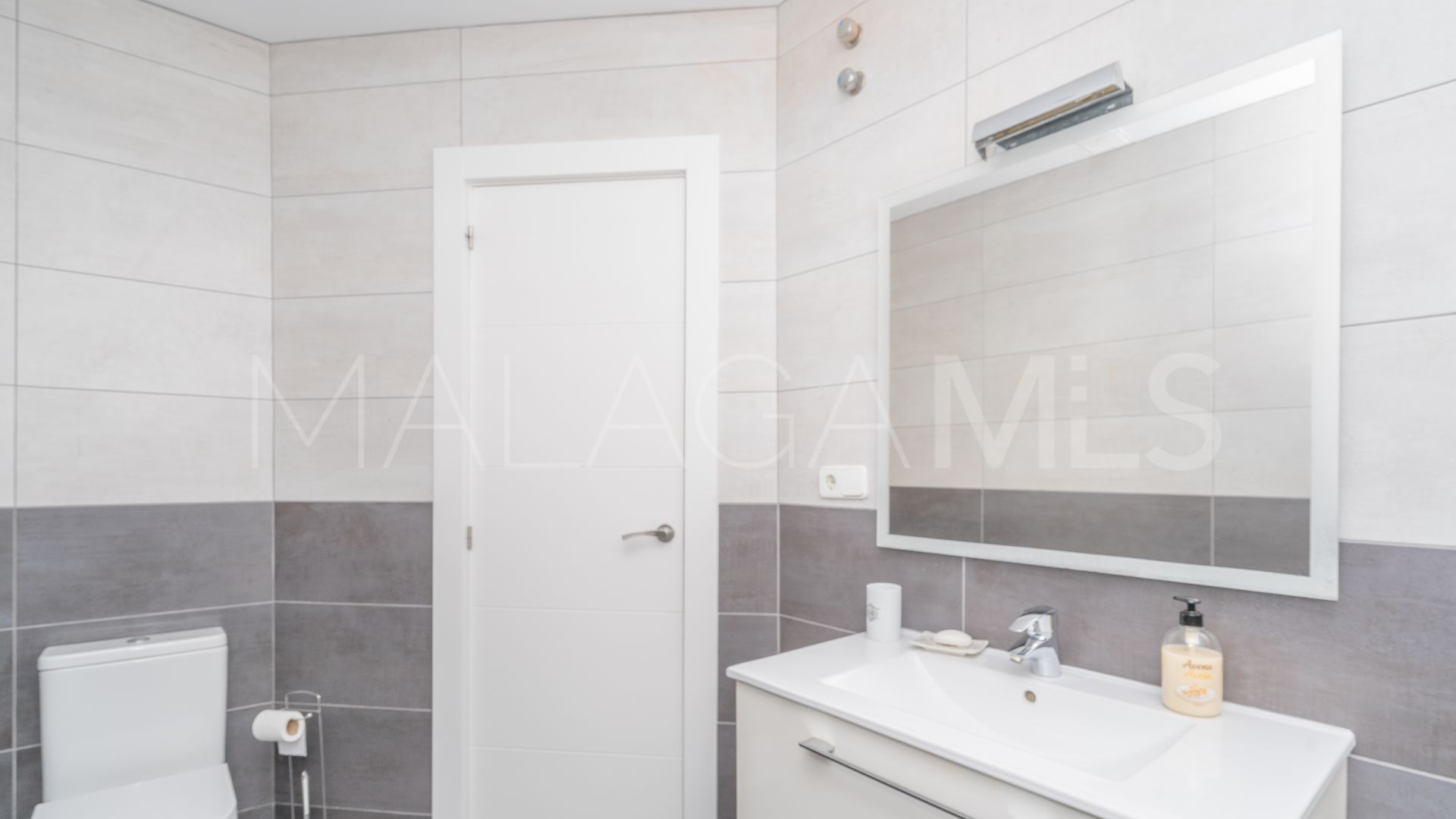 Radhus for sale in Bel Air