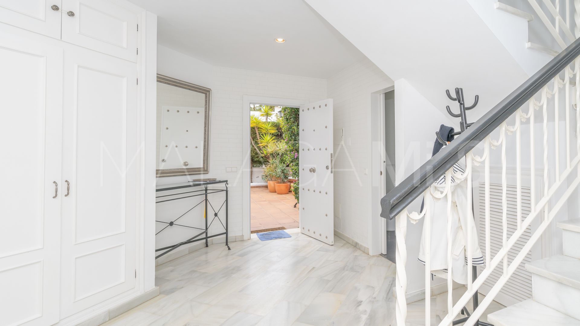 Radhus for sale in Bel Air