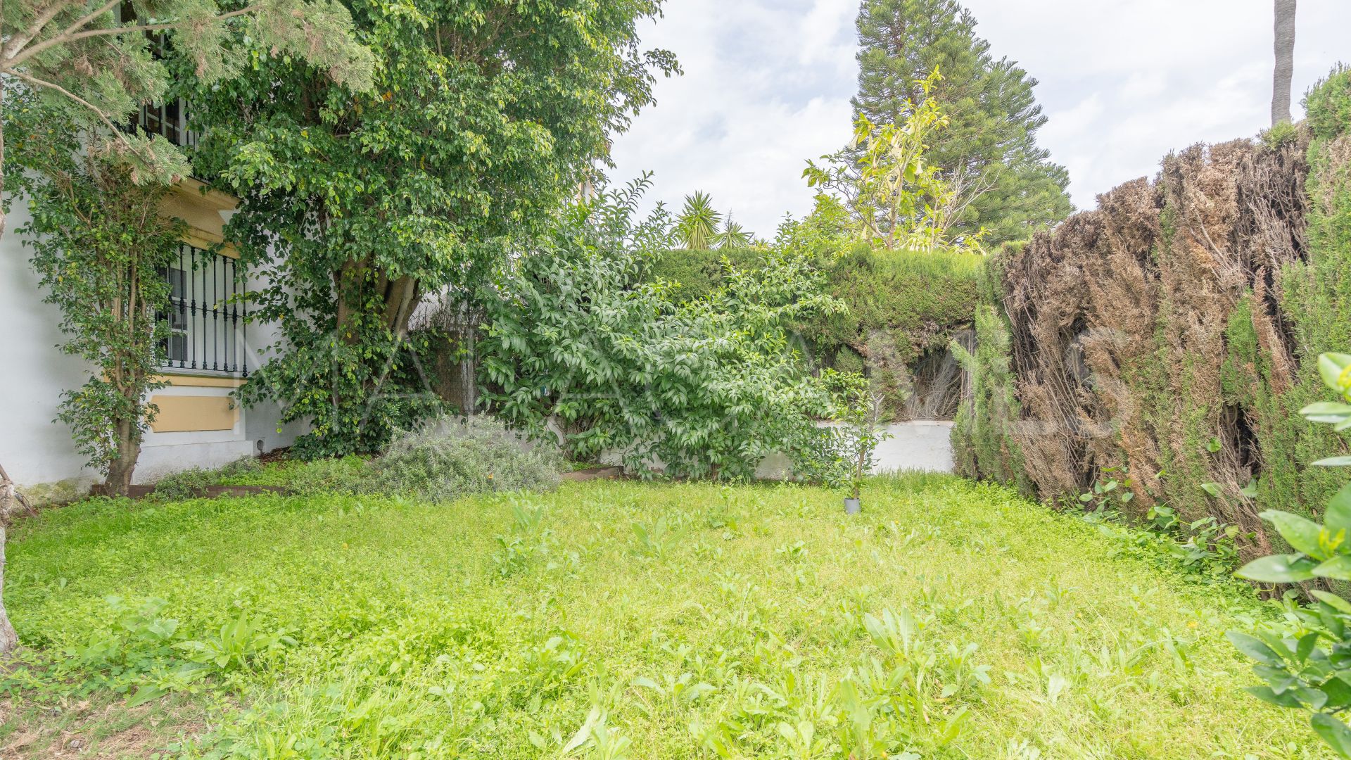 Radhus for sale in Bel Air