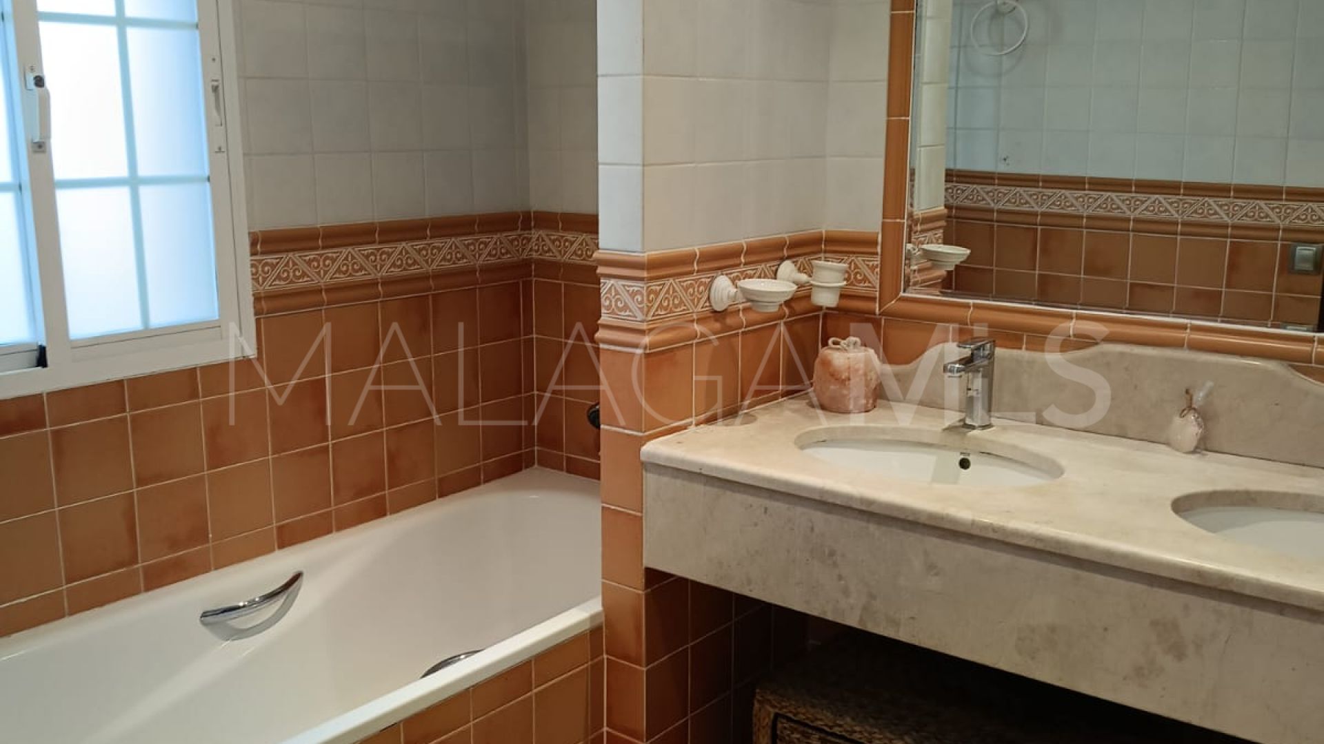 Villa for sale in Linda Vista Baja