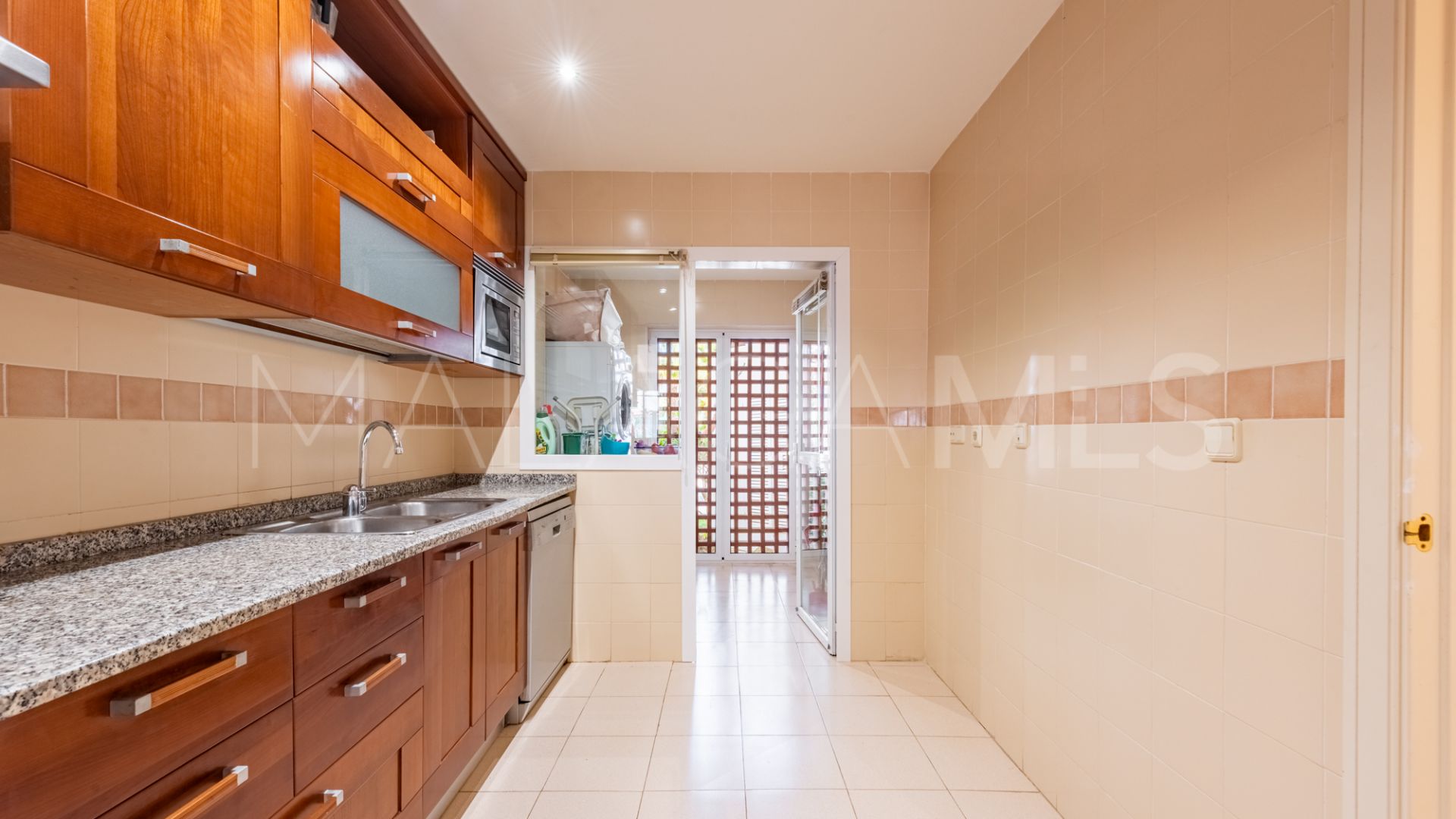 Erdgeschosswohnung for sale in Marbella - Puerto Banus